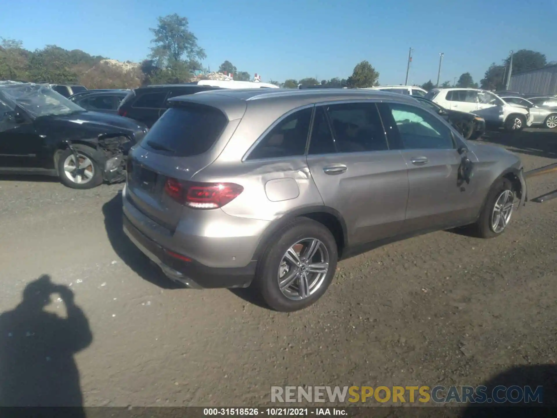 4 Photograph of a damaged car W1N0G8EB0MF890757 MERCEDES-BENZ GLC 2021