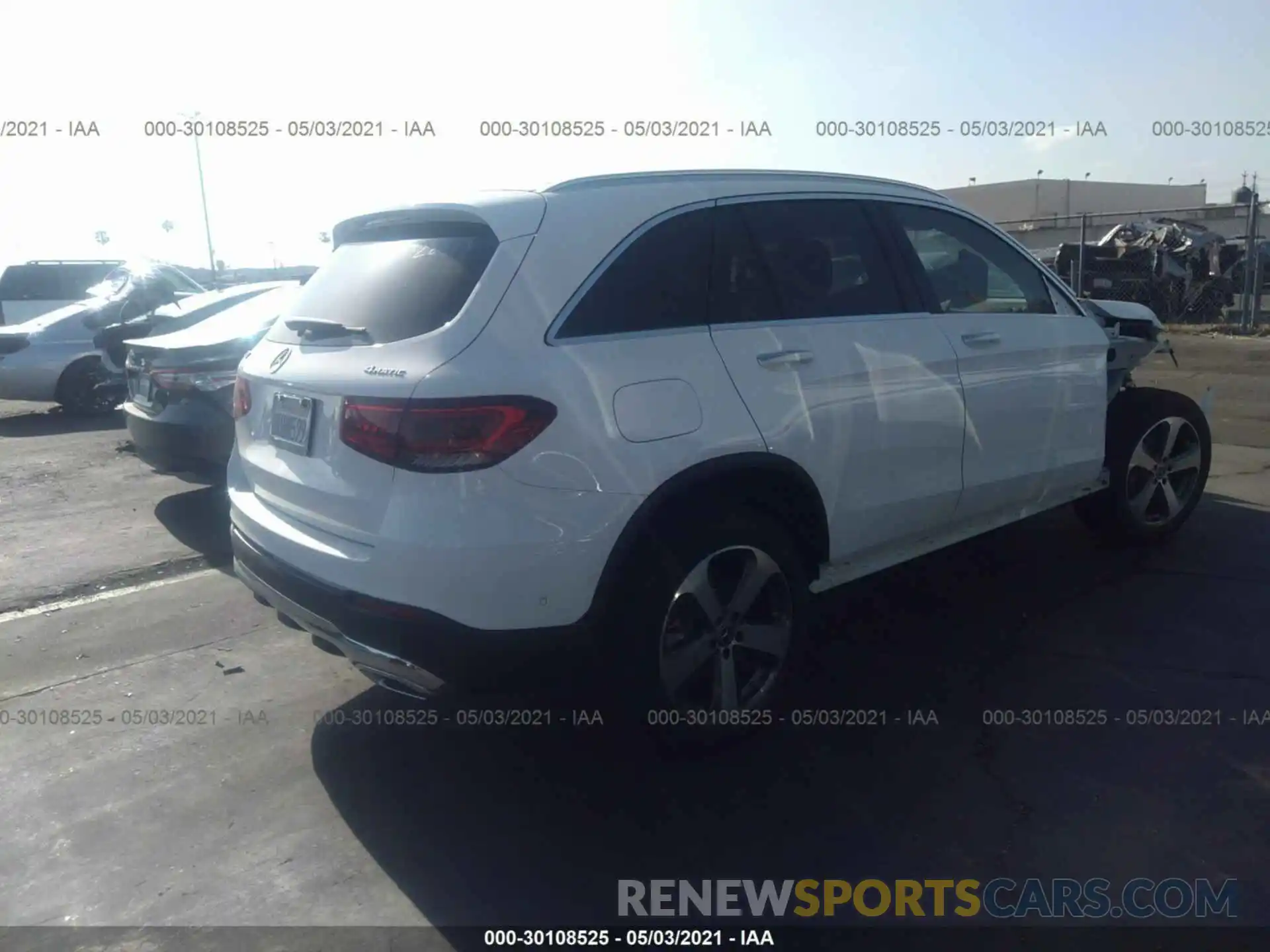 4 Photograph of a damaged car W1N0G8EB2MF904500 MERCEDES-BENZ GLC 2021