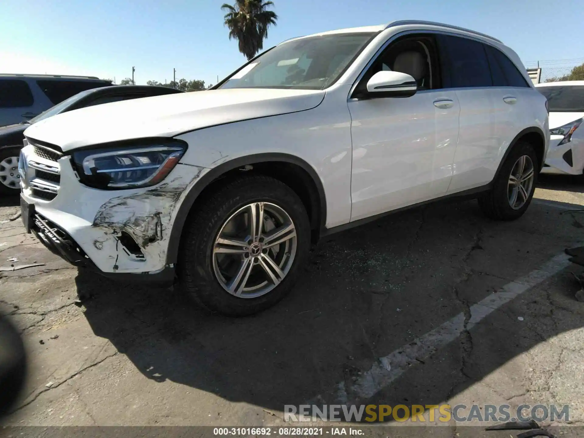 2 Photograph of a damaged car W1N0G8EB2MV274497 MERCEDES-BENZ GLC 2021