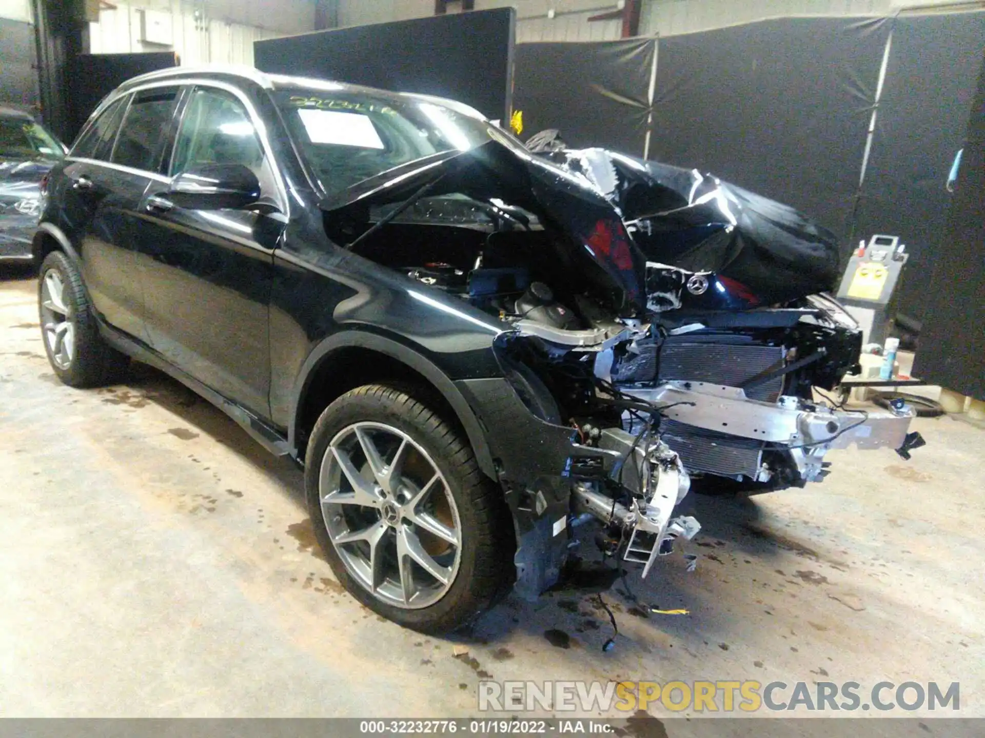 6 Photograph of a damaged car W1N0G8EB3MF878134 MERCEDES-BENZ GLC 2021