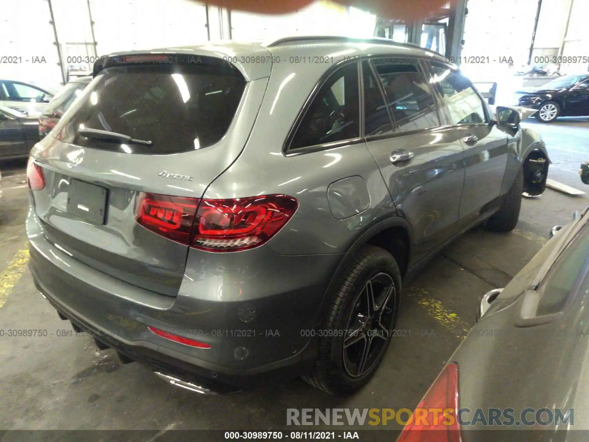 4 Photograph of a damaged car W1N0G8EB4MF906555 MERCEDES-BENZ GLC 2021