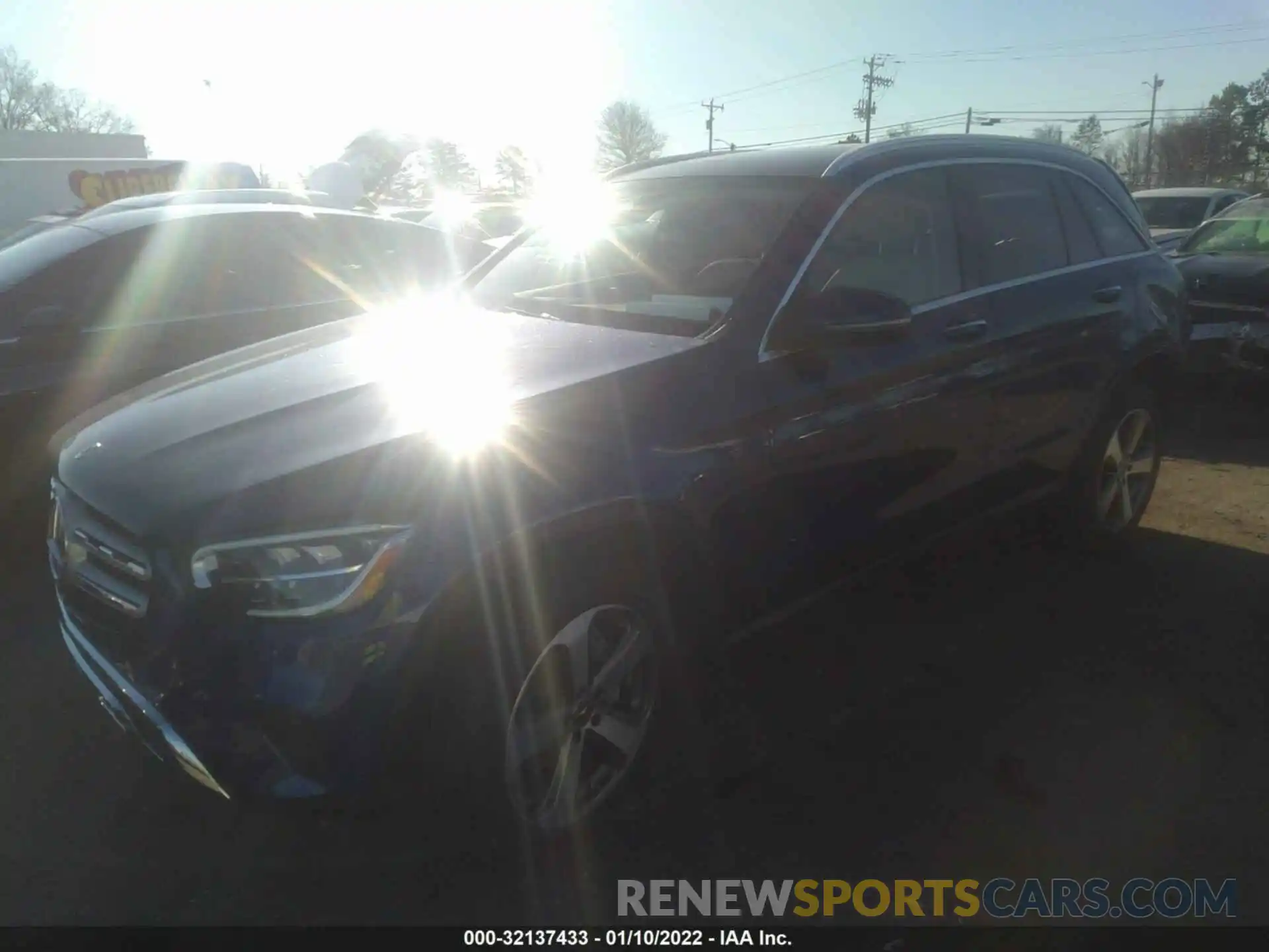 2 Photograph of a damaged car W1N0G8EB7MF901172 MERCEDES-BENZ GLC 2021