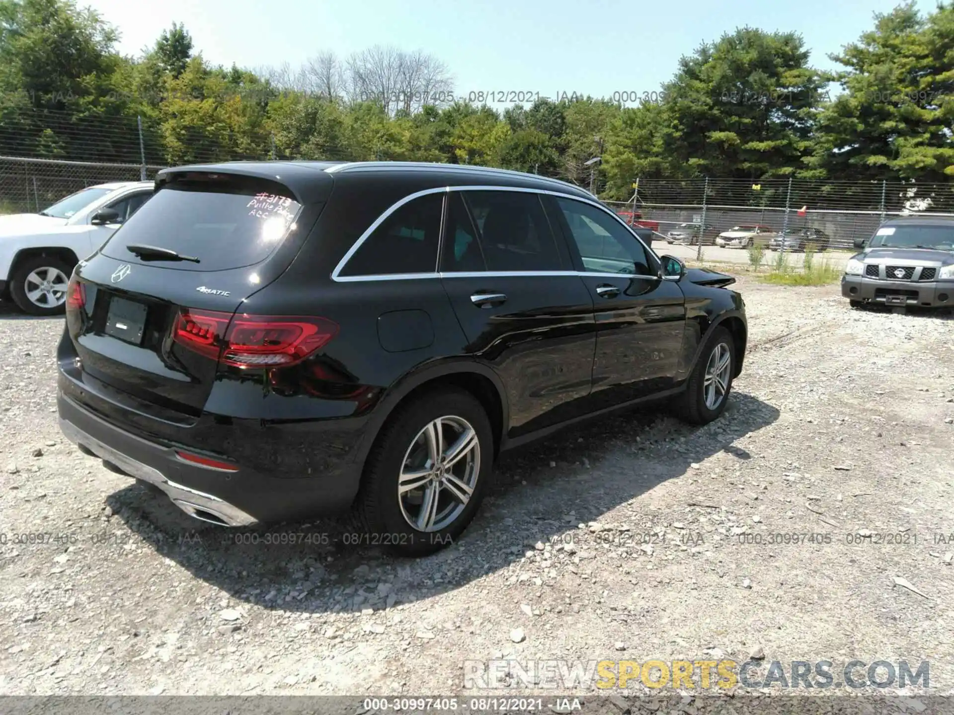 4 Photograph of a damaged car W1N0G8EB7MF949321 MERCEDES-BENZ GLC 2021