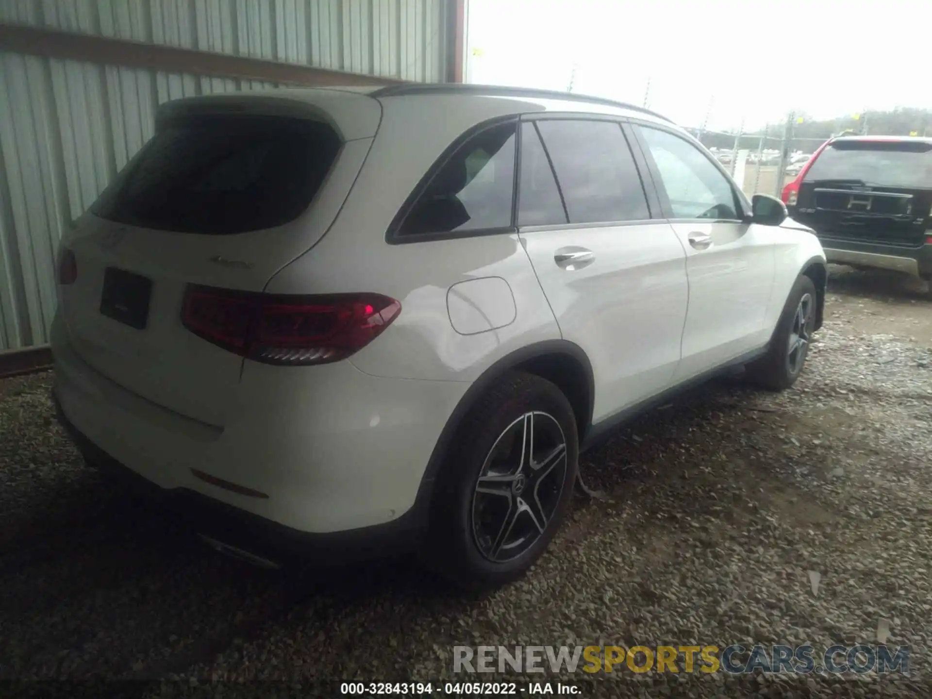 4 Фотография поврежденного автомобиля W1N0G8EB7MF992105 MERCEDES-BENZ GLC 2021