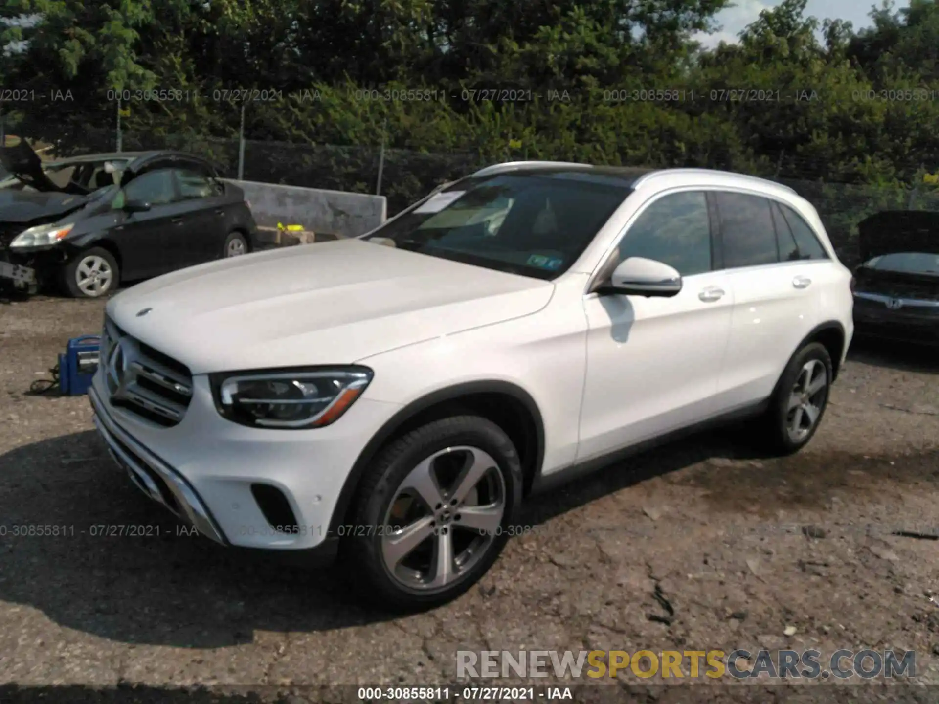 2 Photograph of a damaged car W1N0G8EB7MV293658 MERCEDES-BENZ GLC 2021