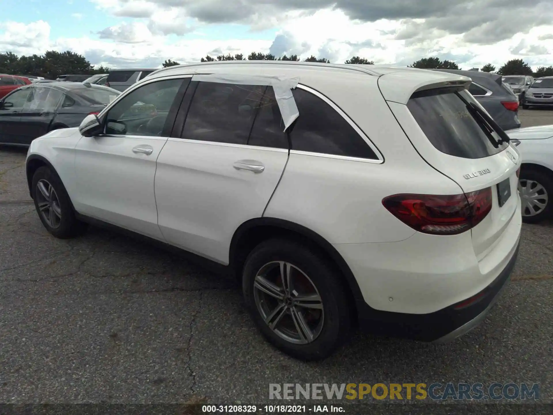 3 Photograph of a damaged car W1N0G8EB8MF884642 MERCEDES-BENZ GLC 2021