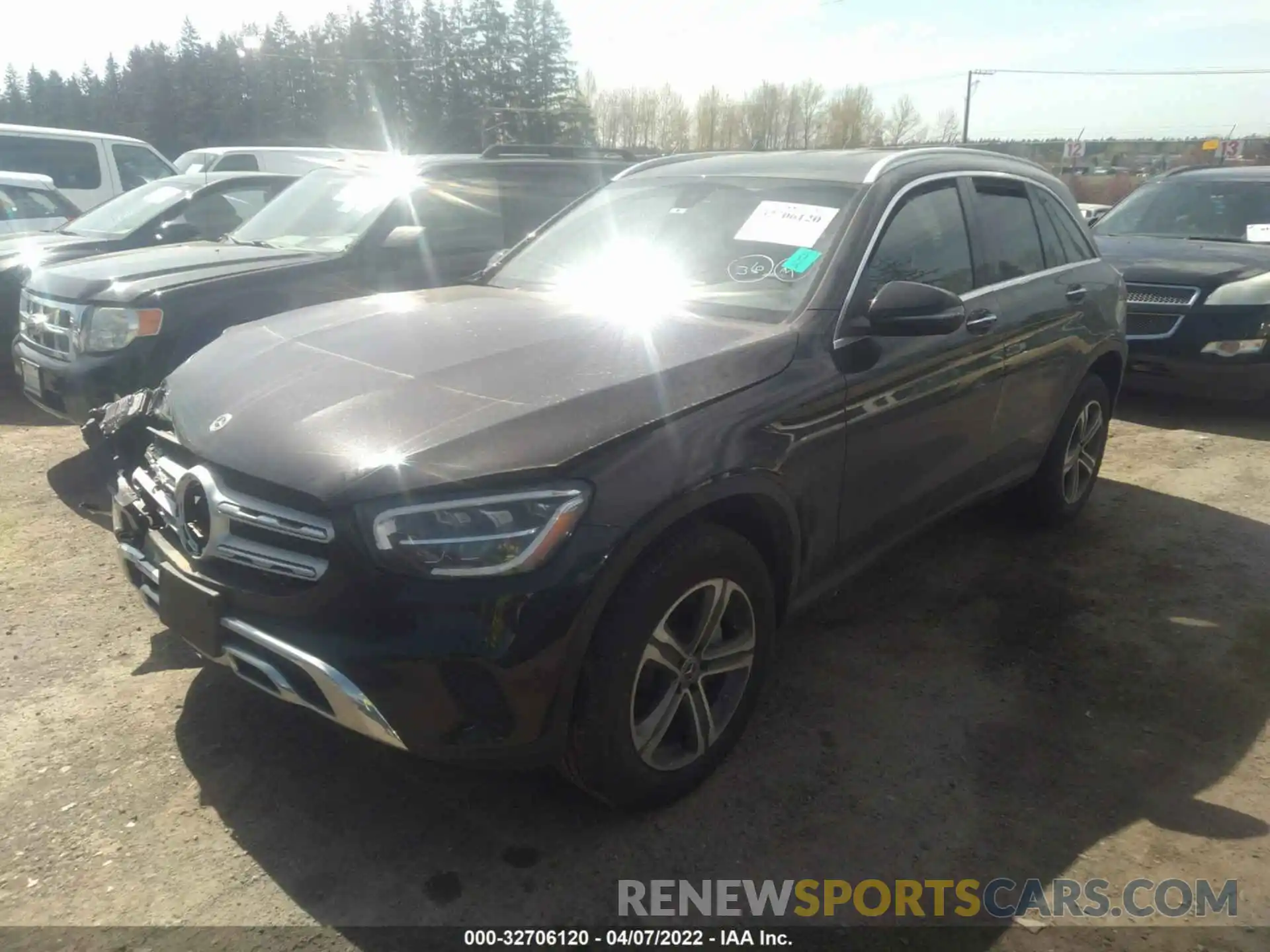 2 Photograph of a damaged car W1N0G8EB8MF886603 MERCEDES-BENZ GLC 2021