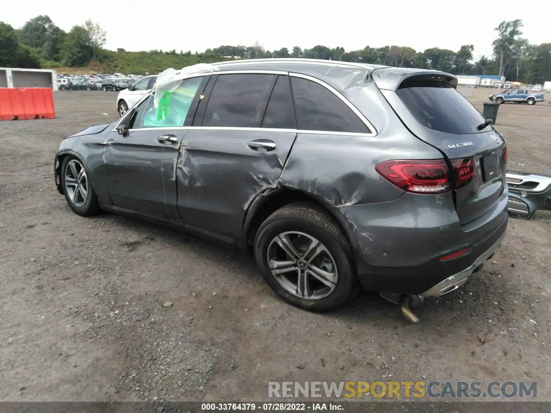 3 Photograph of a damaged car W1N0G8EB8MF949022 MERCEDES-BENZ GLC 2021