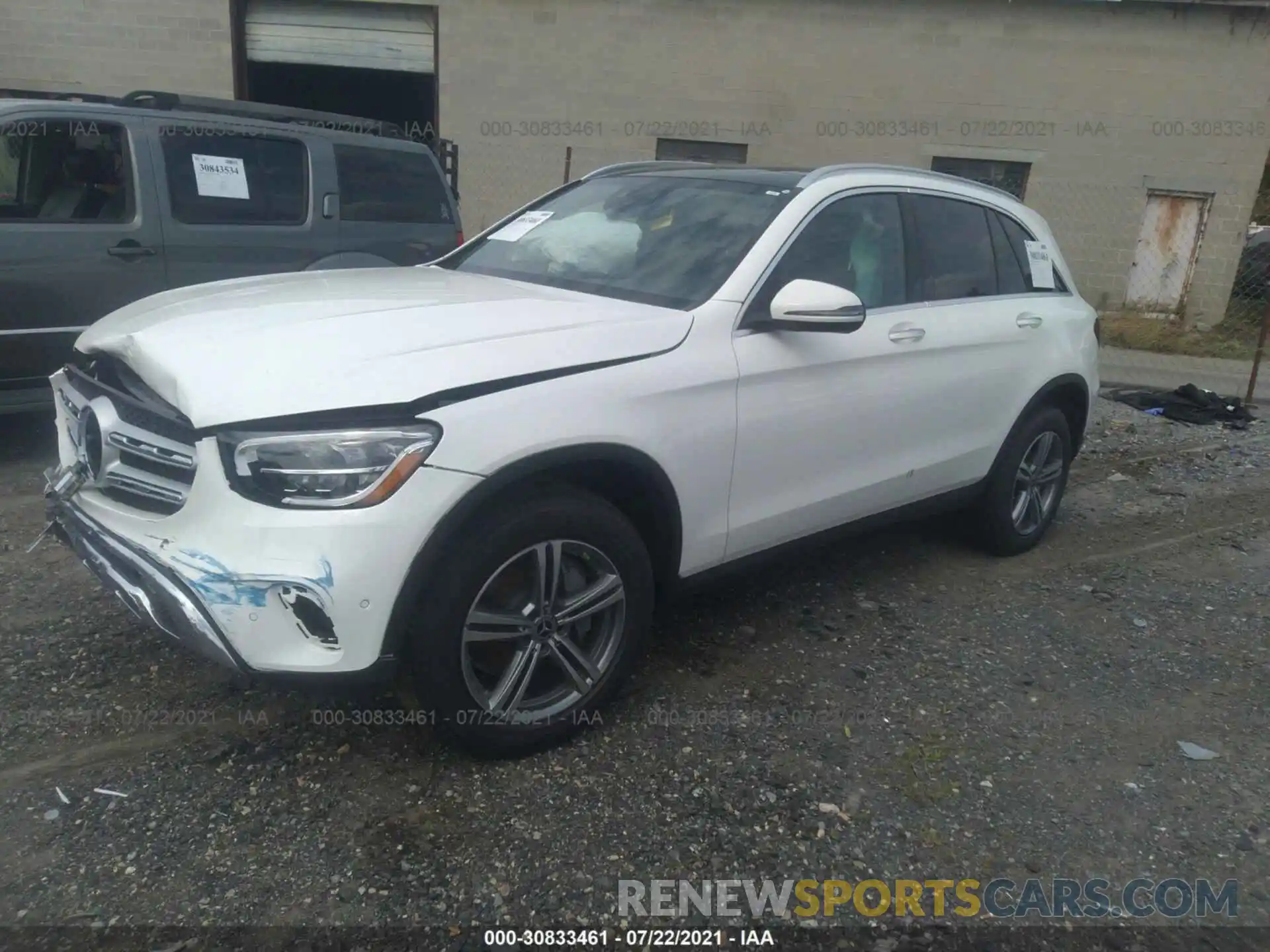 2 Photograph of a damaged car W1N0G8EB8MV287190 MERCEDES-BENZ GLC 2021