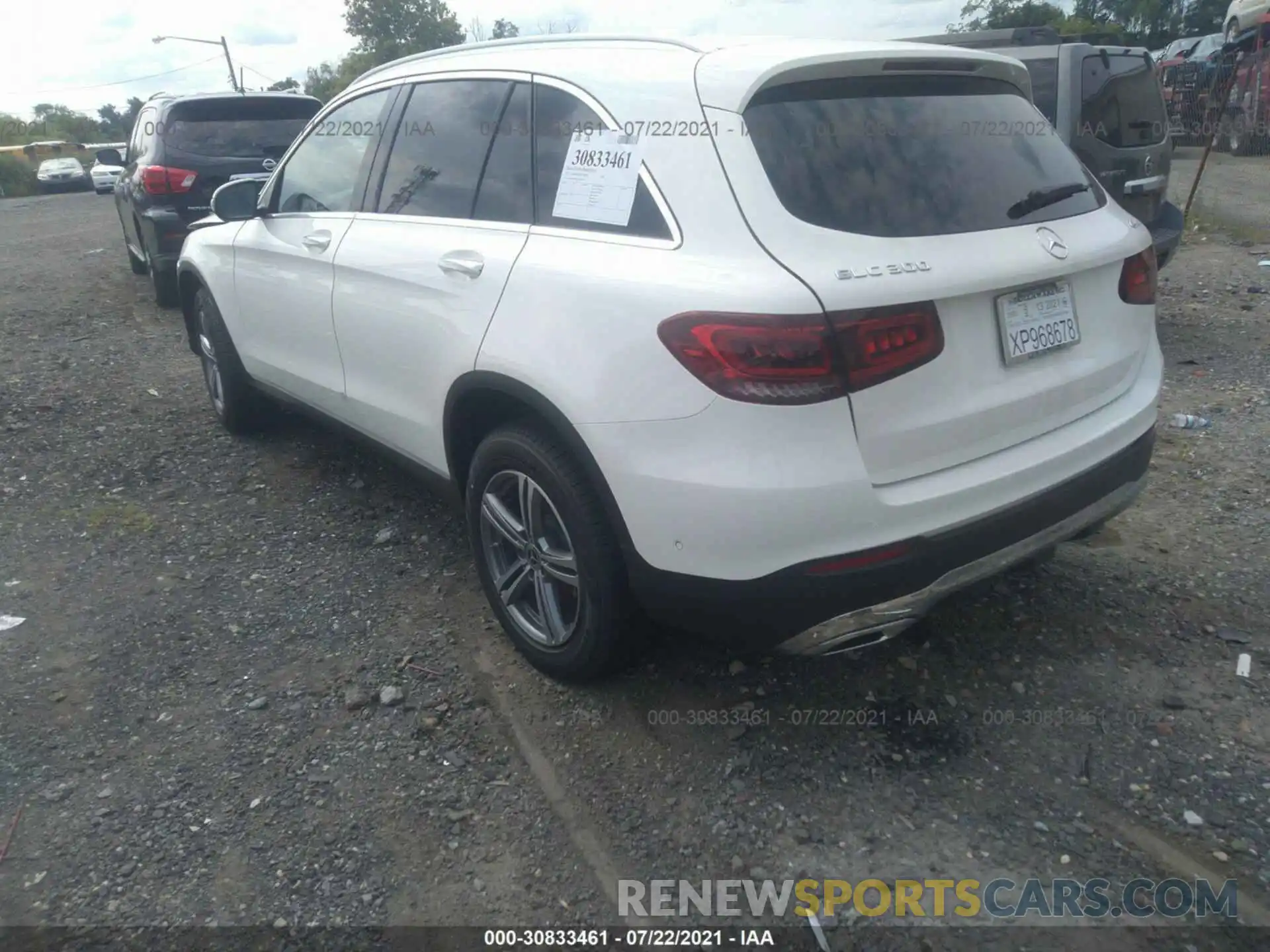 3 Photograph of a damaged car W1N0G8EB8MV287190 MERCEDES-BENZ GLC 2021