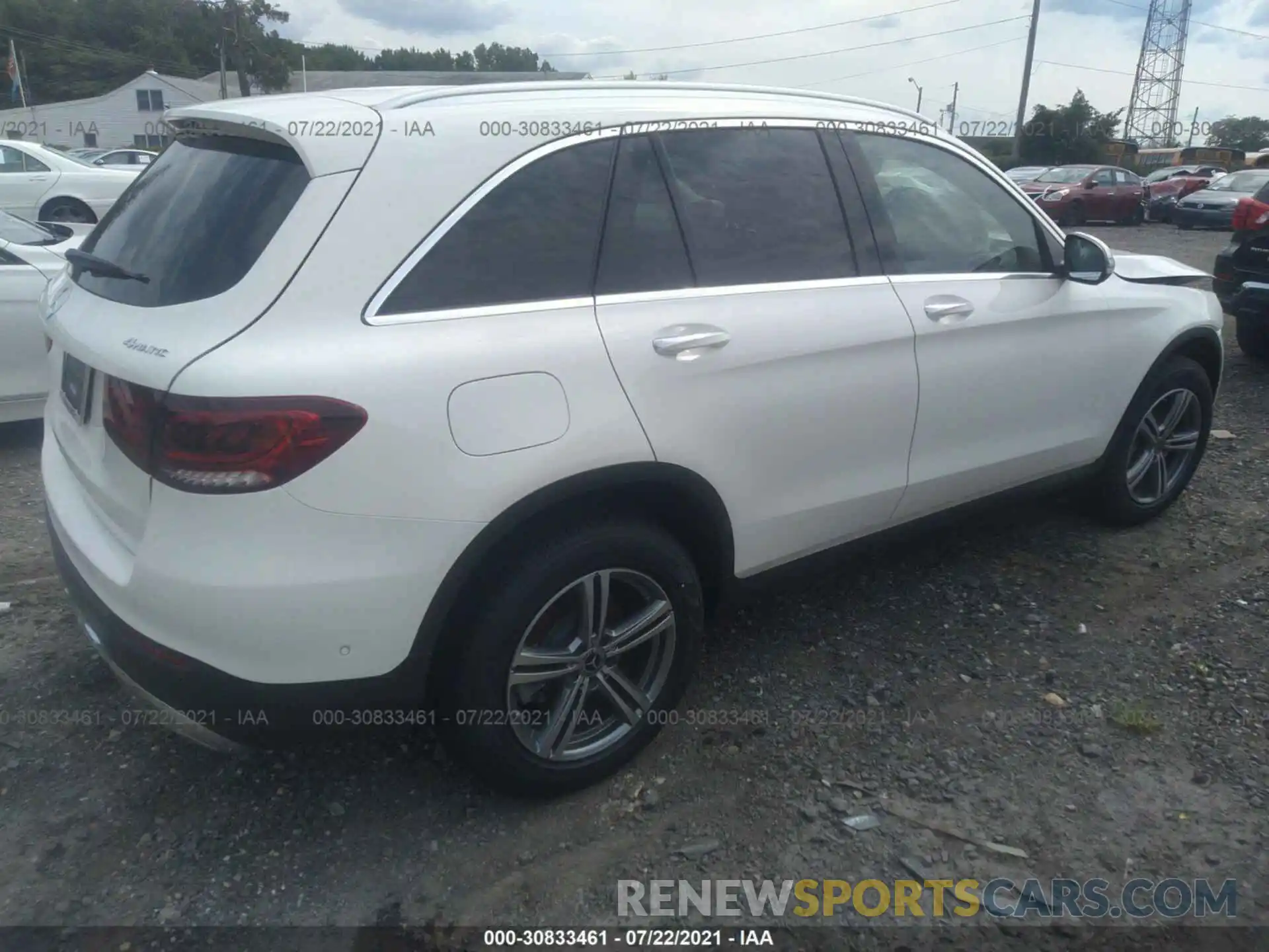 4 Photograph of a damaged car W1N0G8EB8MV287190 MERCEDES-BENZ GLC 2021