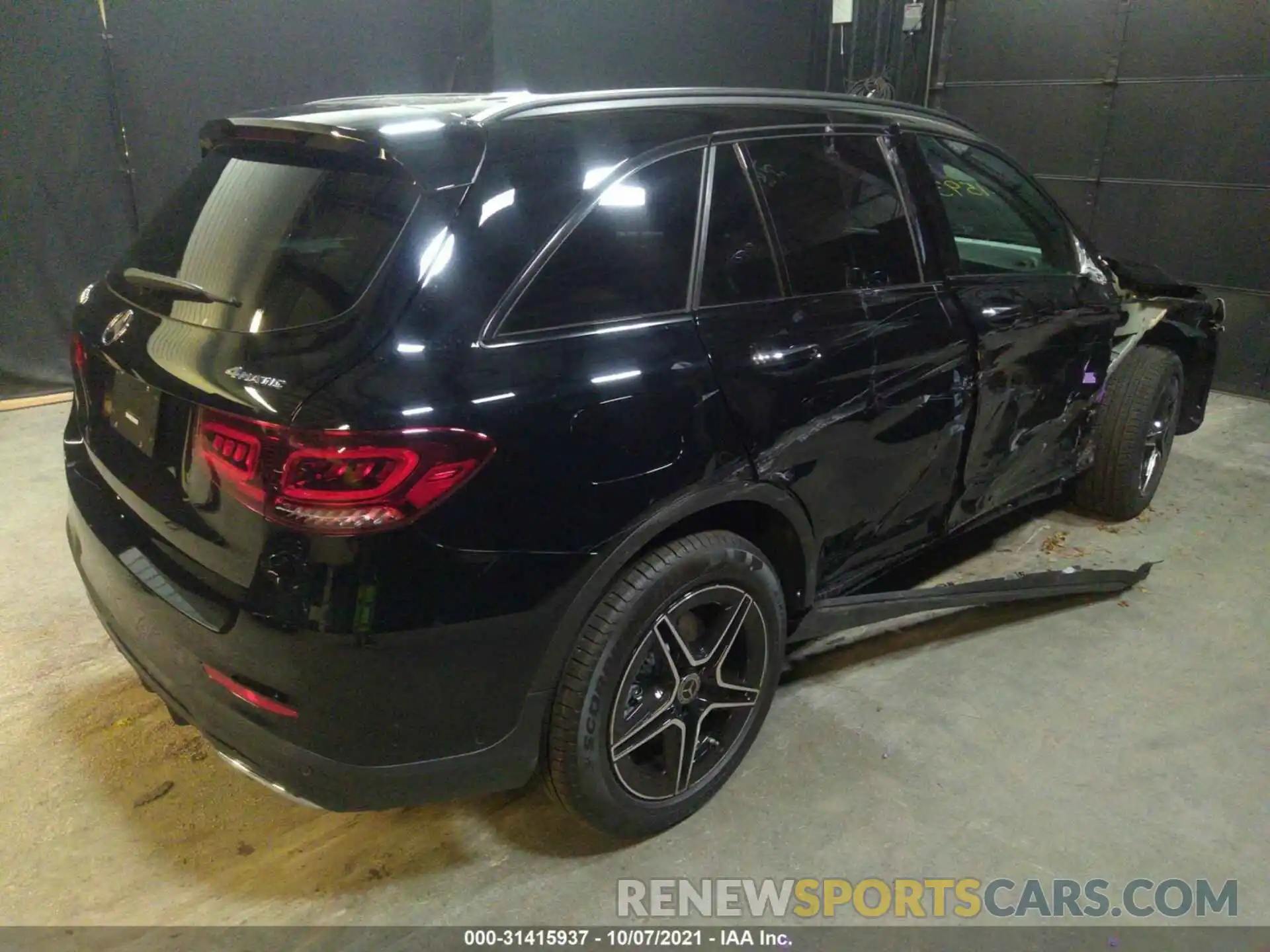 4 Photograph of a damaged car W1N0G8EB9MV307091 MERCEDES-BENZ GLC 2021