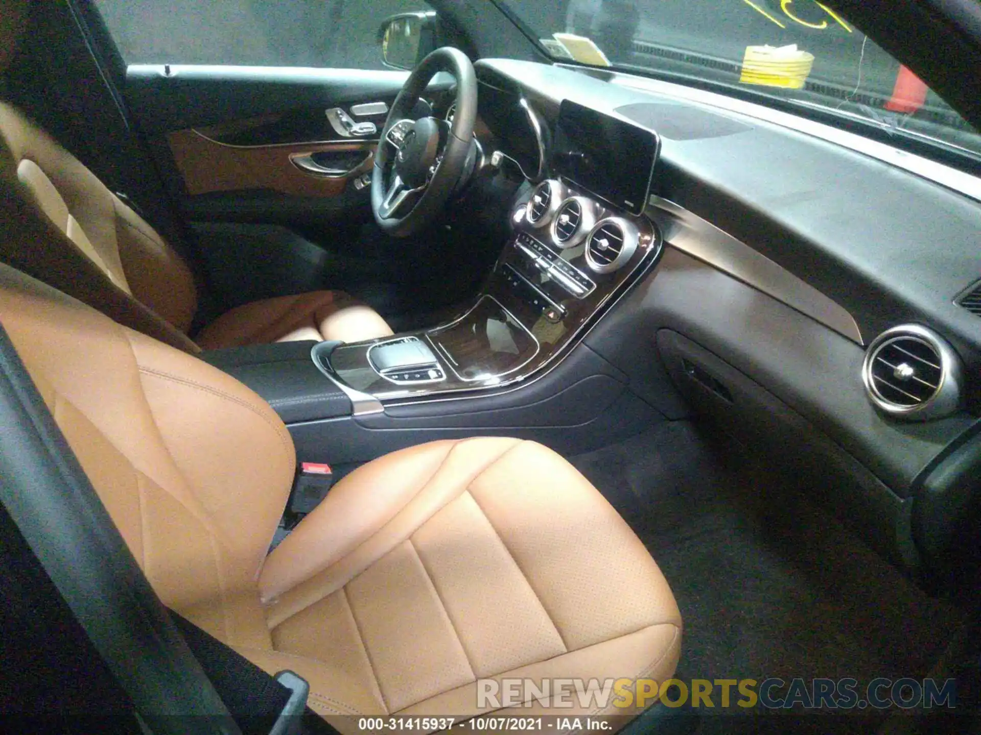 5 Photograph of a damaged car W1N0G8EB9MV307091 MERCEDES-BENZ GLC 2021