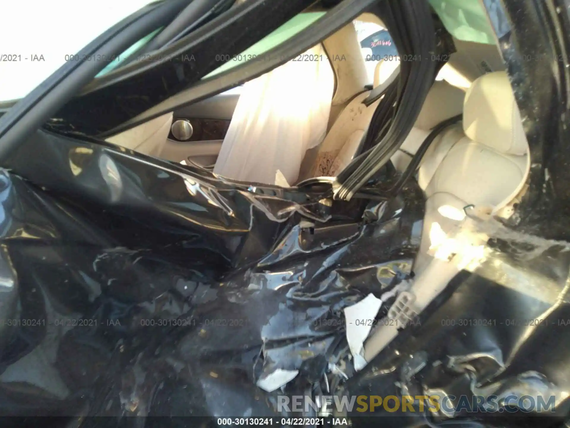 8 Photograph of a damaged car W1N0G8EBXMF912733 MERCEDES-BENZ GLC 2021