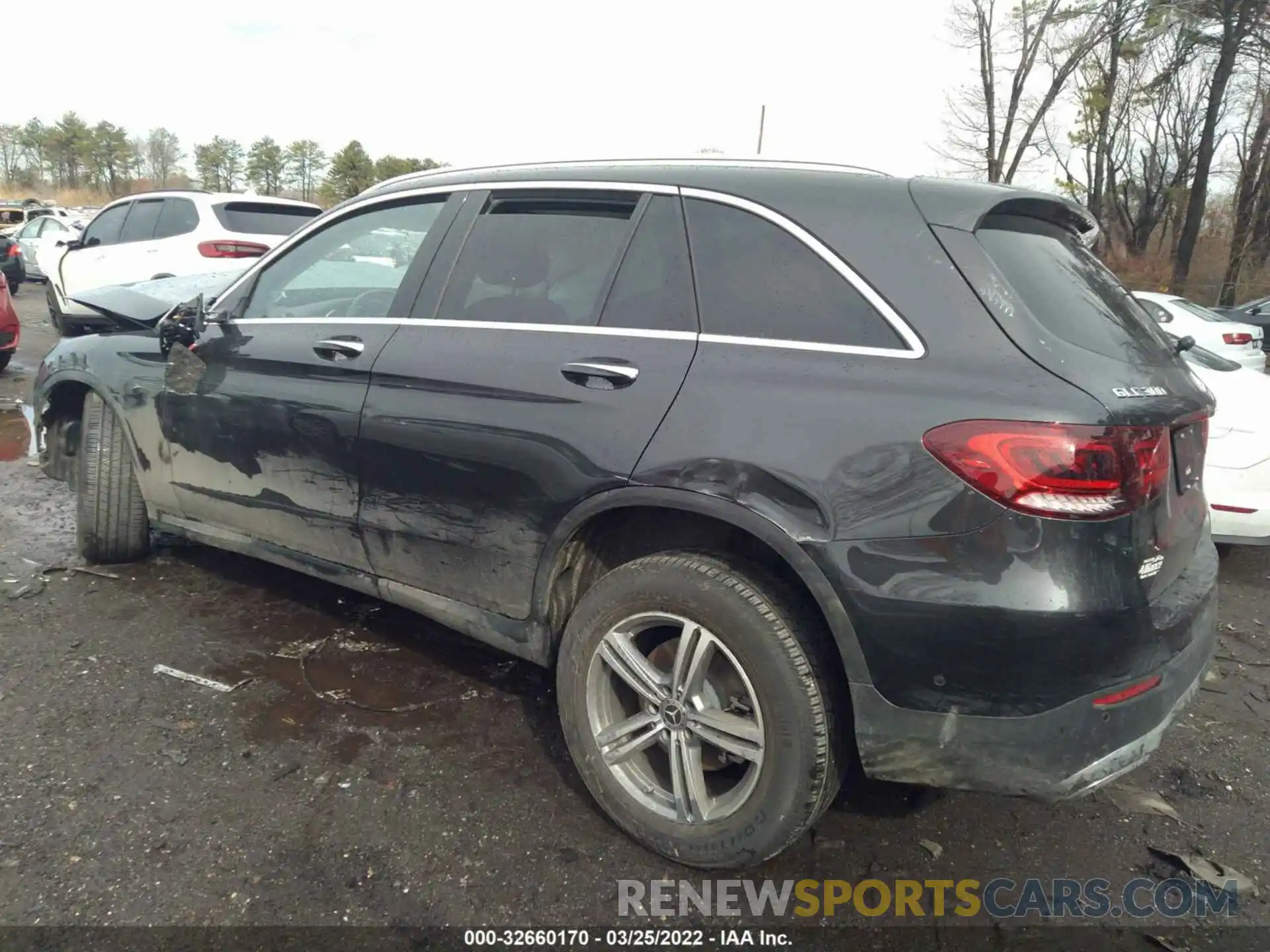 3 Photograph of a damaged car W1N0G8EBXMF987531 MERCEDES-BENZ GLC 2021