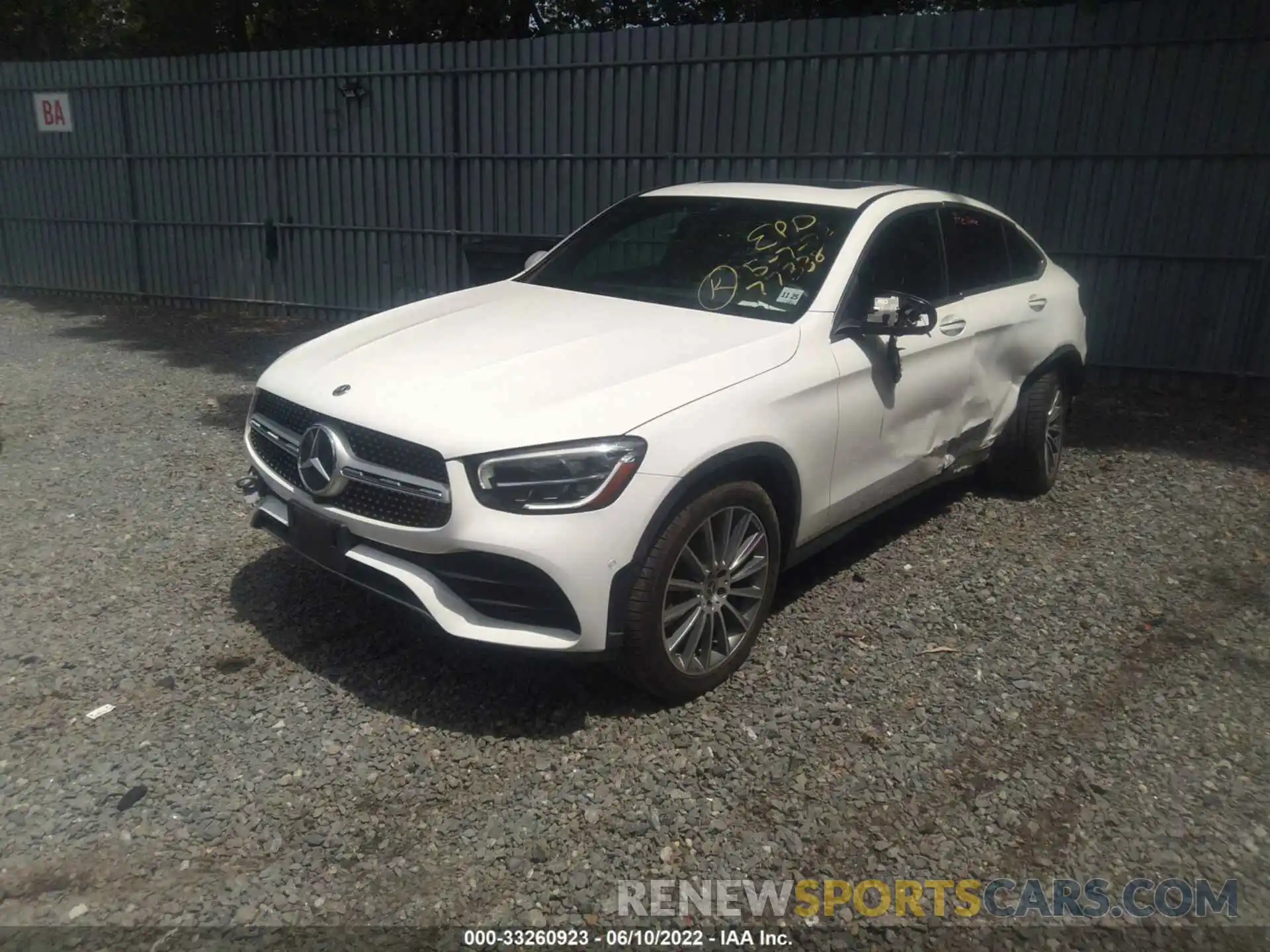 2 Photograph of a damaged car W1N0J8EB1MF877338 MERCEDES-BENZ GLC 2021