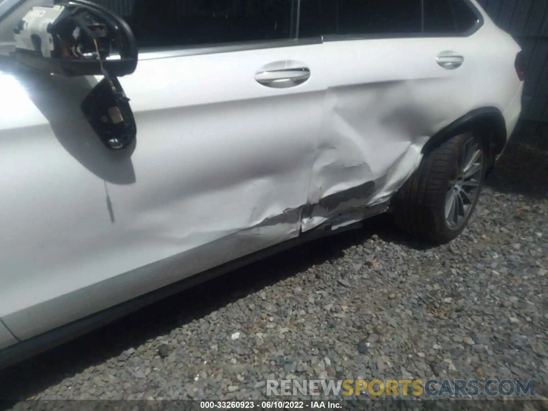 6 Photograph of a damaged car W1N0J8EB1MF877338 MERCEDES-BENZ GLC 2021