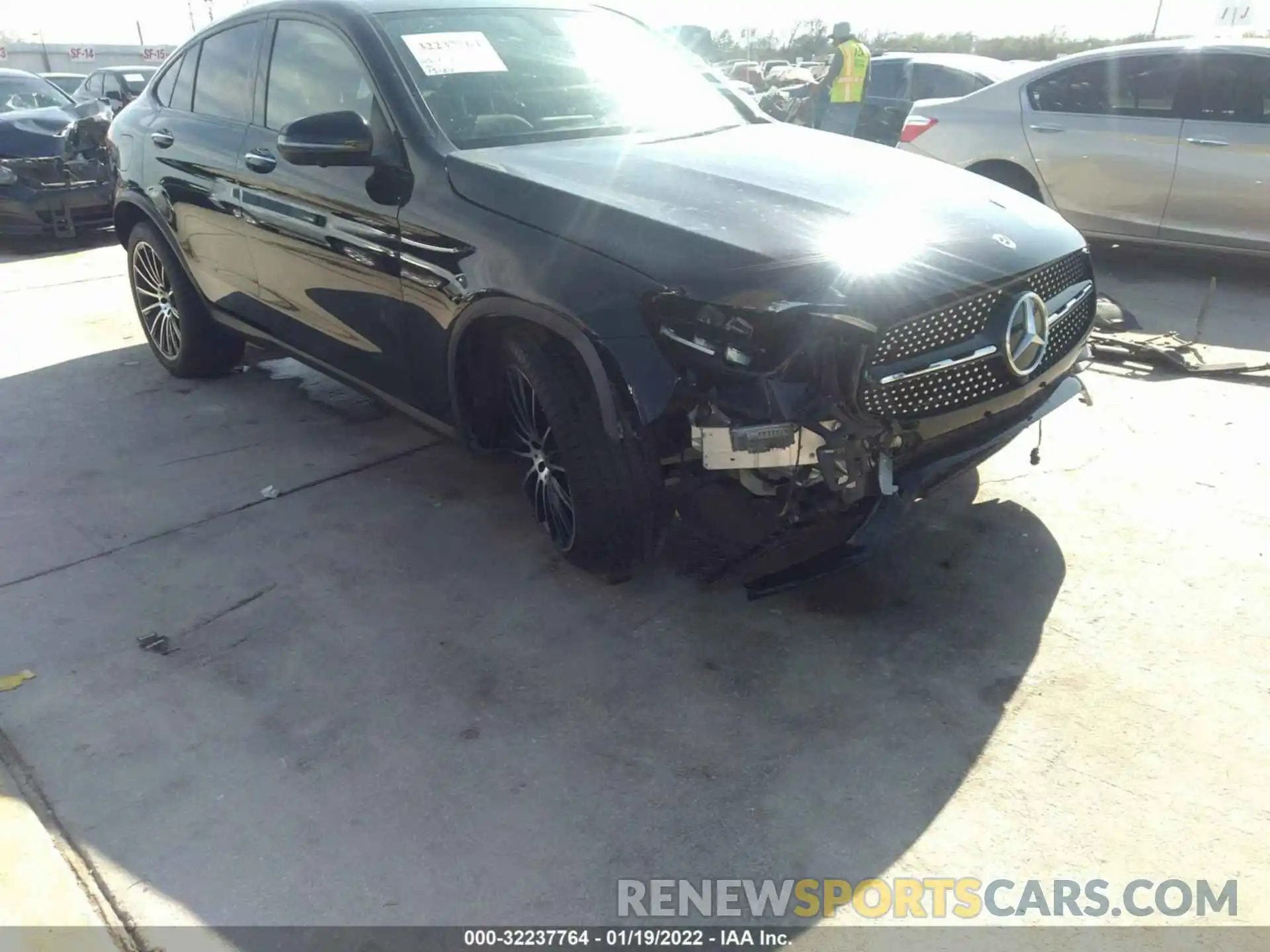 6 Photograph of a damaged car W1N0J8EB1MF944973 MERCEDES-BENZ GLC 2021