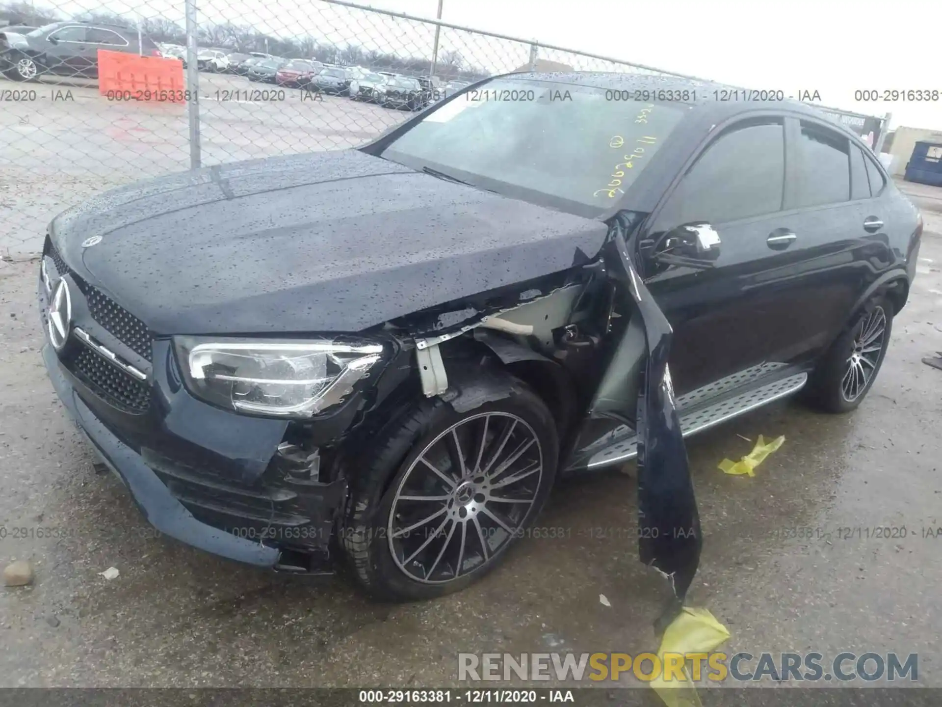 2 Photograph of a damaged car W1N0J8EB2MF887456 MERCEDES-BENZ GLC 2021