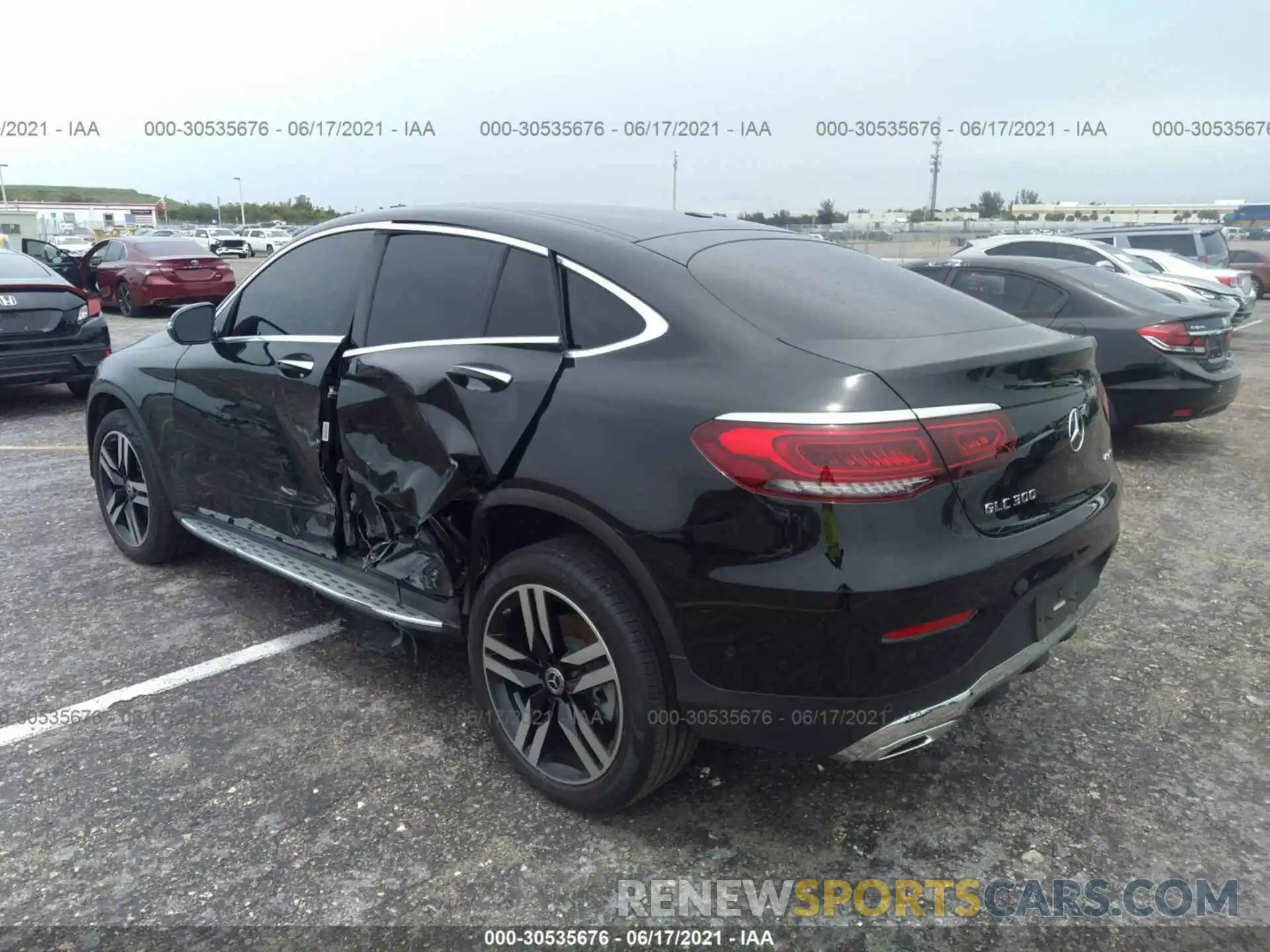 3 Photograph of a damaged car W1N0J8EB2MF905504 MERCEDES-BENZ GLC 2021