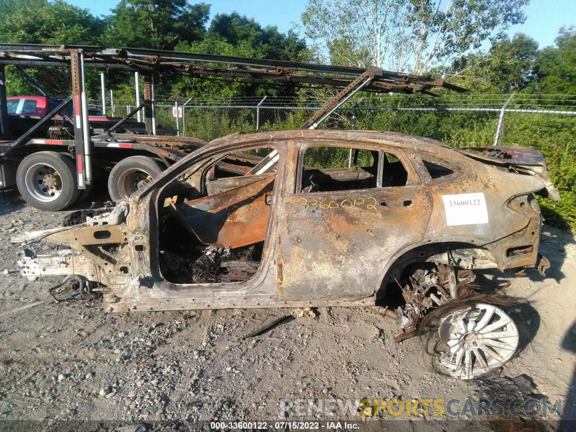 6 Photograph of a damaged car W1N0J8EB4MF913202 MERCEDES-BENZ GLC 2021