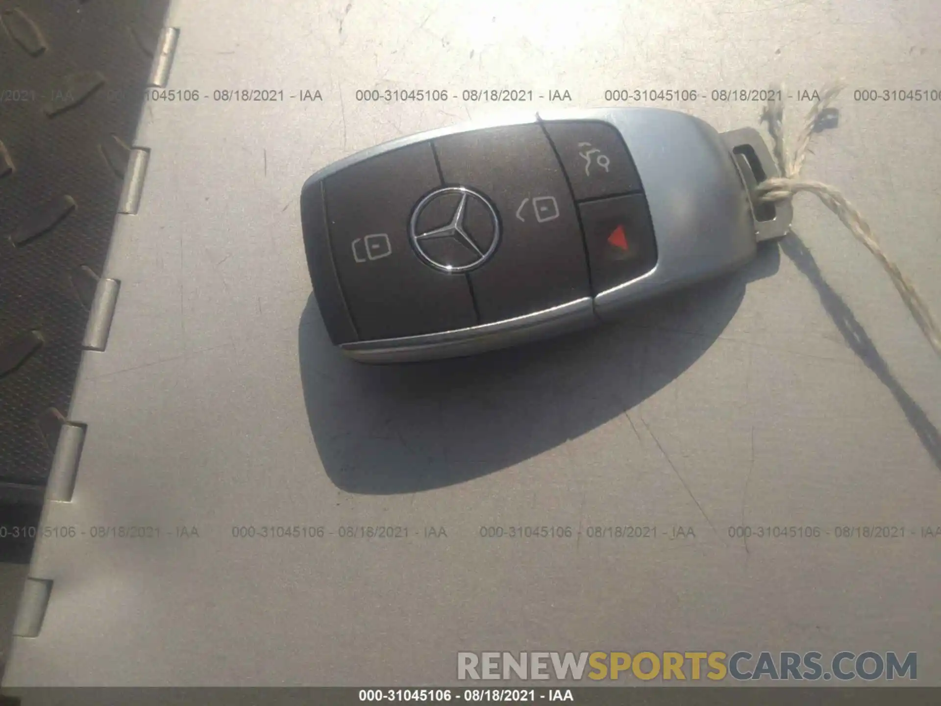 11 Photograph of a damaged car W1N0J8EB4MF934485 MERCEDES-BENZ GLC 2021