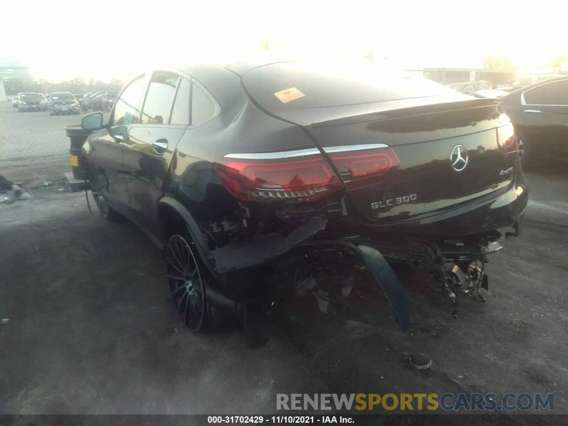 3 Фотография поврежденного автомобиля W1N0J8EB6MF937842 MERCEDES-BENZ GLC 2021