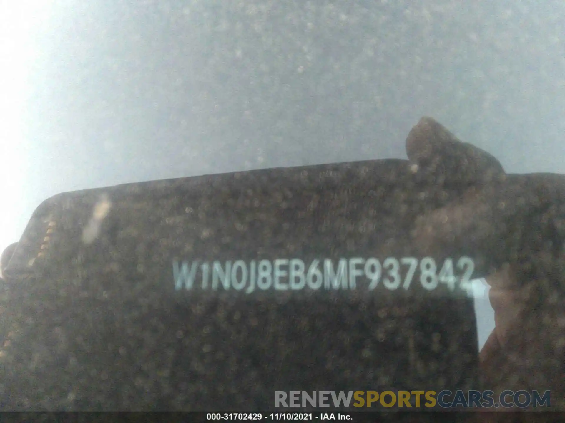 9 Photograph of a damaged car W1N0J8EB6MF937842 MERCEDES-BENZ GLC 2021