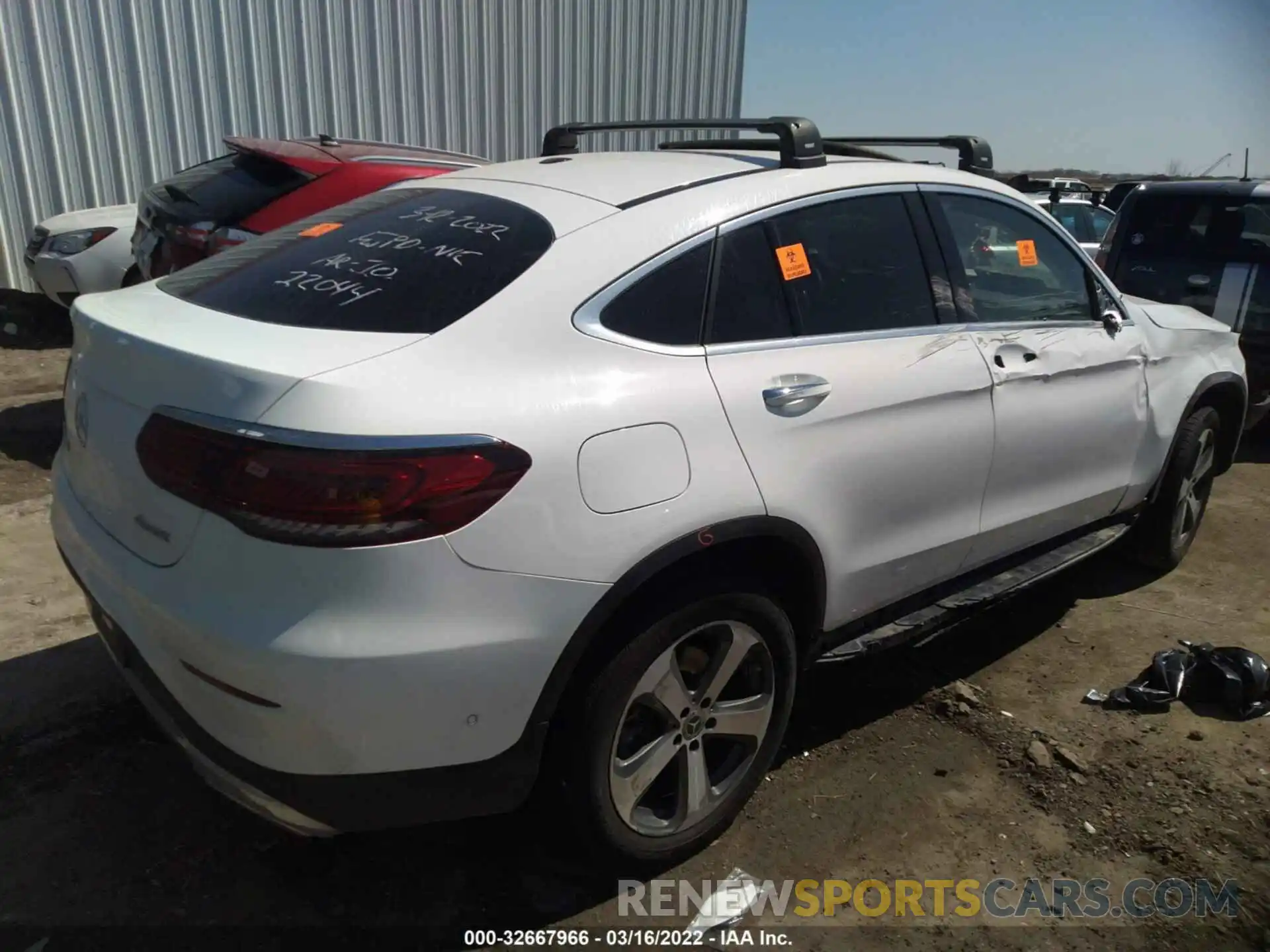 4 Фотография поврежденного автомобиля W1N0J8EB7MF913419 MERCEDES-BENZ GLC 2021