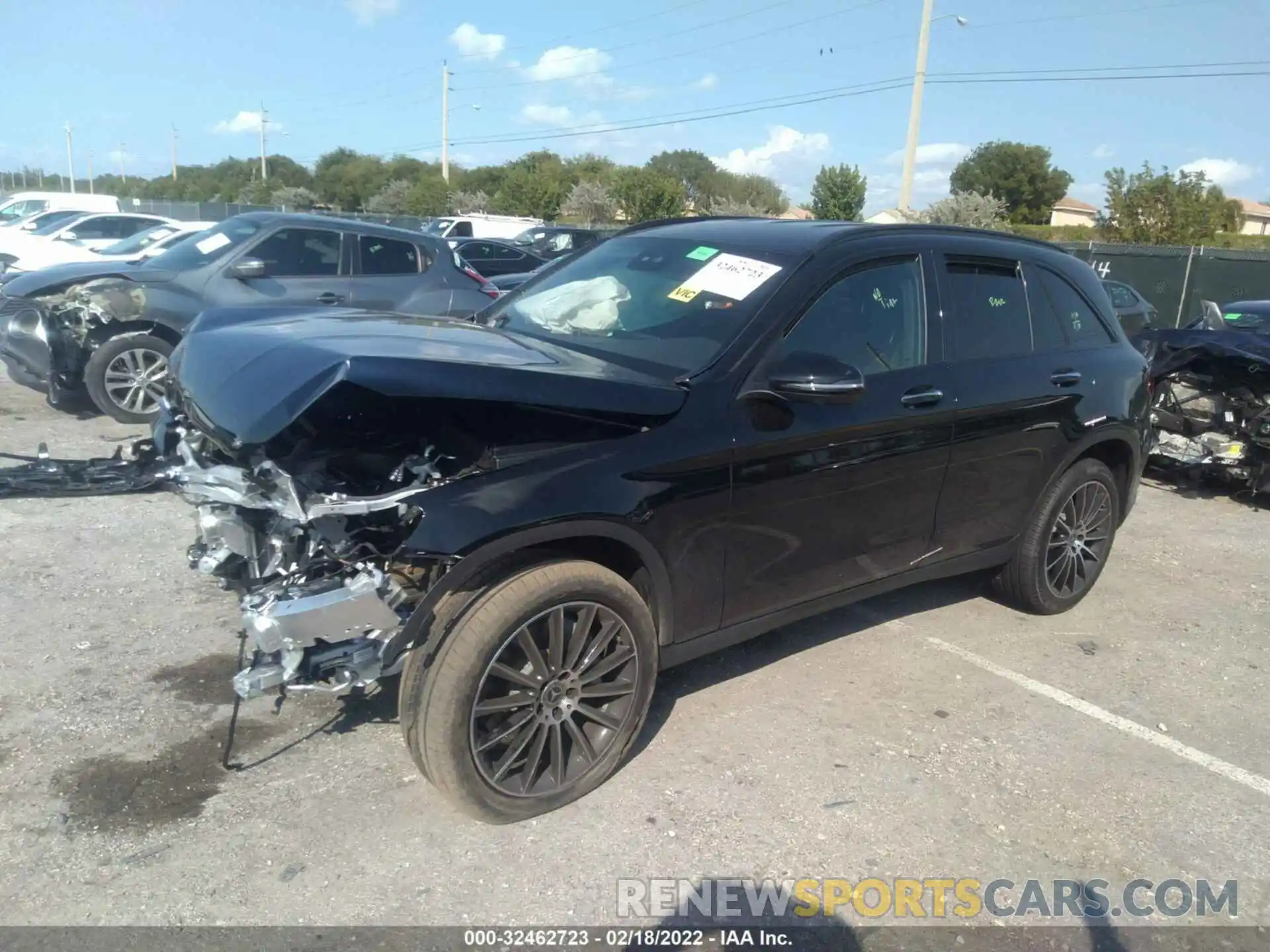 2 Photograph of a damaged car W1N0G8DB6NV338916 MERCEDES-BENZ GLC 2022