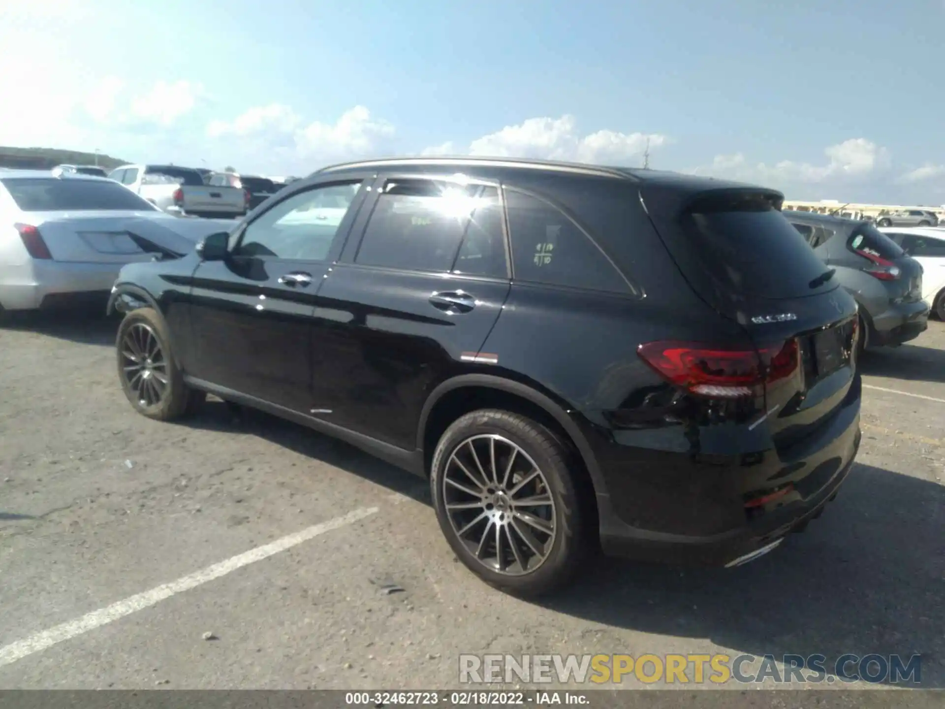 3 Photograph of a damaged car W1N0G8DB6NV338916 MERCEDES-BENZ GLC 2022