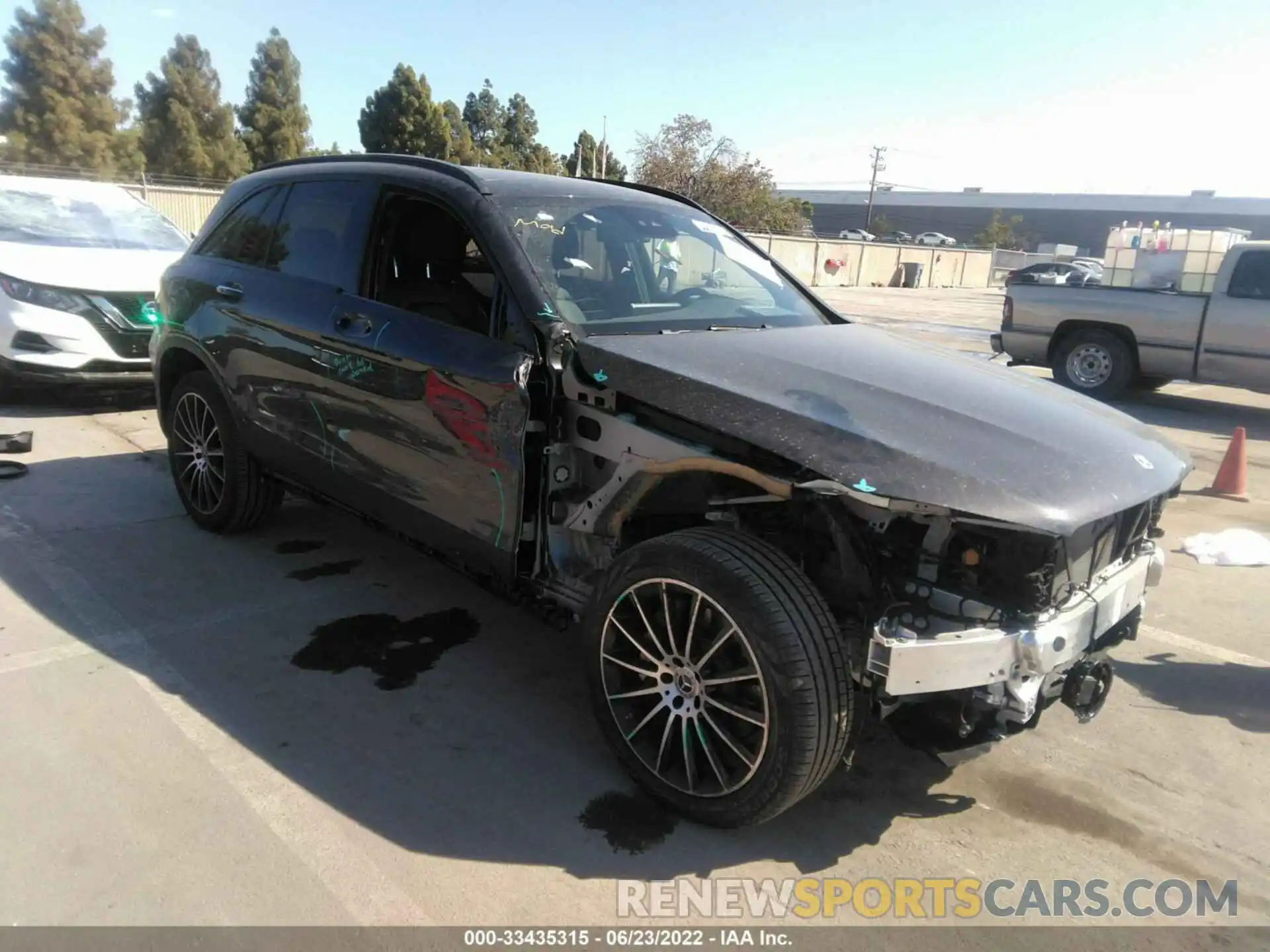 1 Photograph of a damaged car W1N0G8EB3NV334868 MERCEDES-BENZ GLC 2022