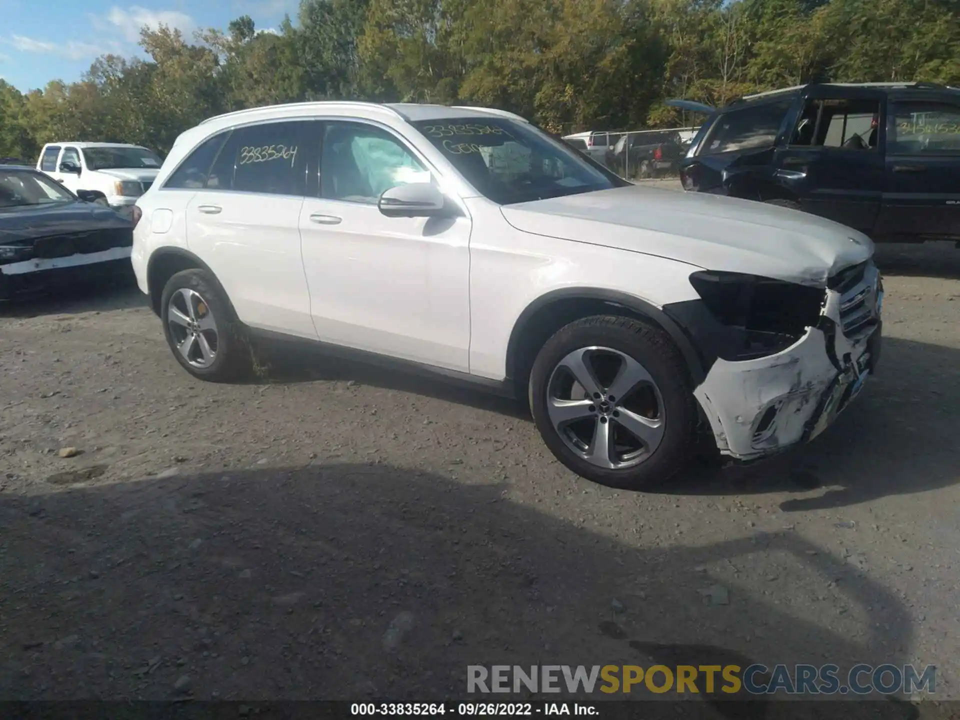 1 Photograph of a damaged car W1N0G8EB8NV335448 MERCEDES-BENZ GLC 2022