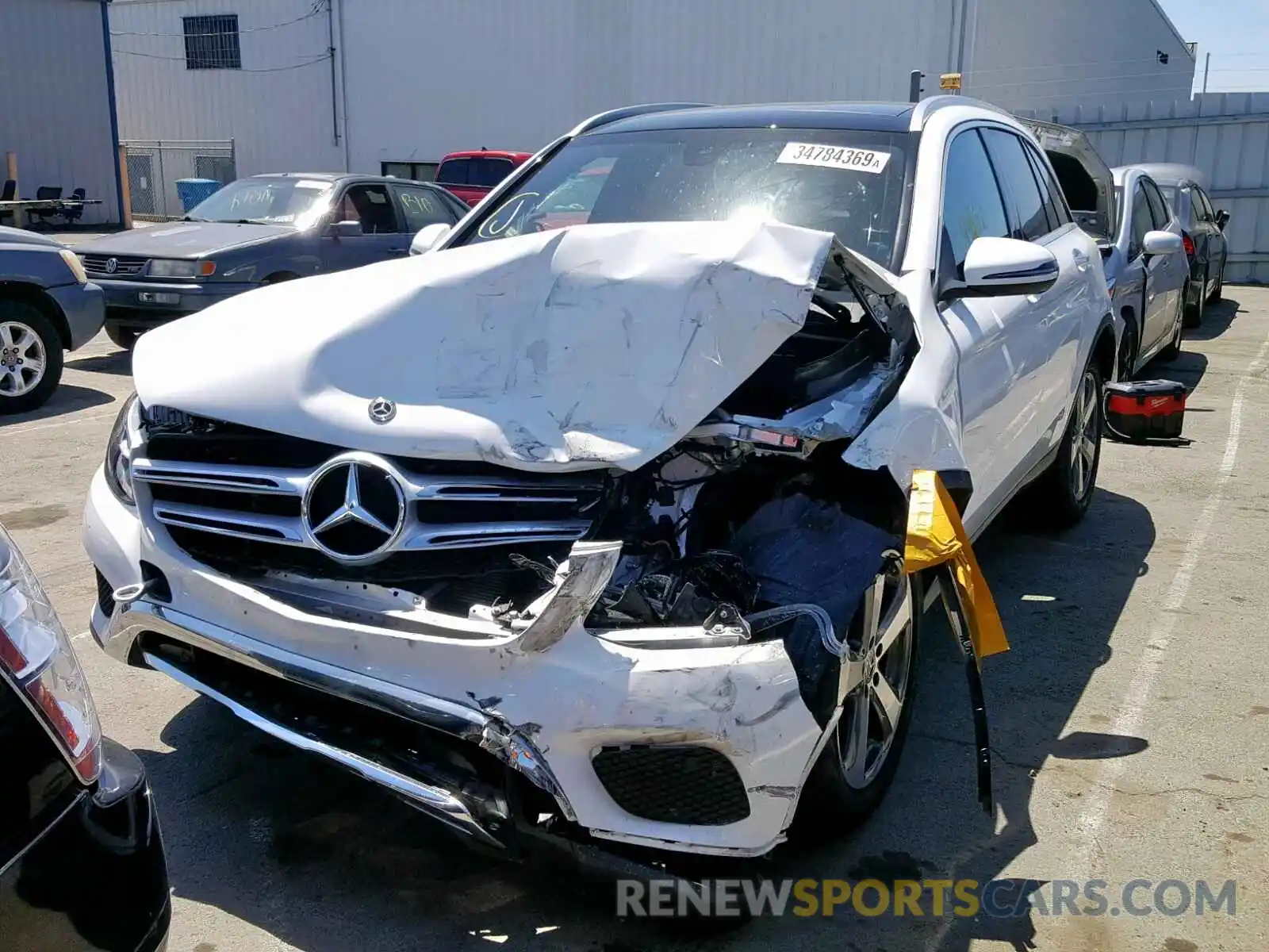 2 Photograph of a damaged car WDC0G4JB0KV118245 MERCEDES-BENZ GLC 300 2019