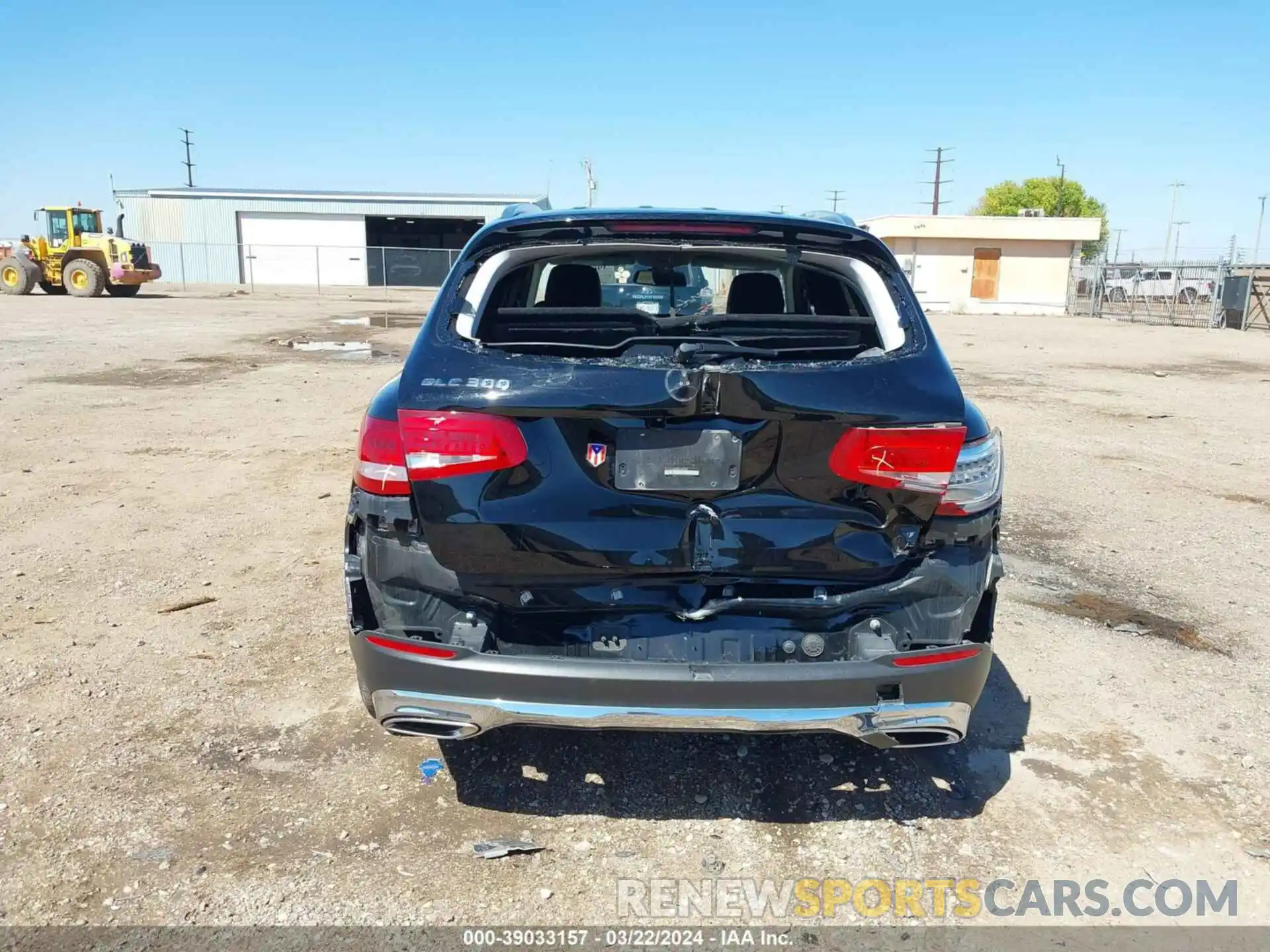 17 Photograph of a damaged car WDC0G4JB1KV149665 MERCEDES-BENZ GLC 300 2019