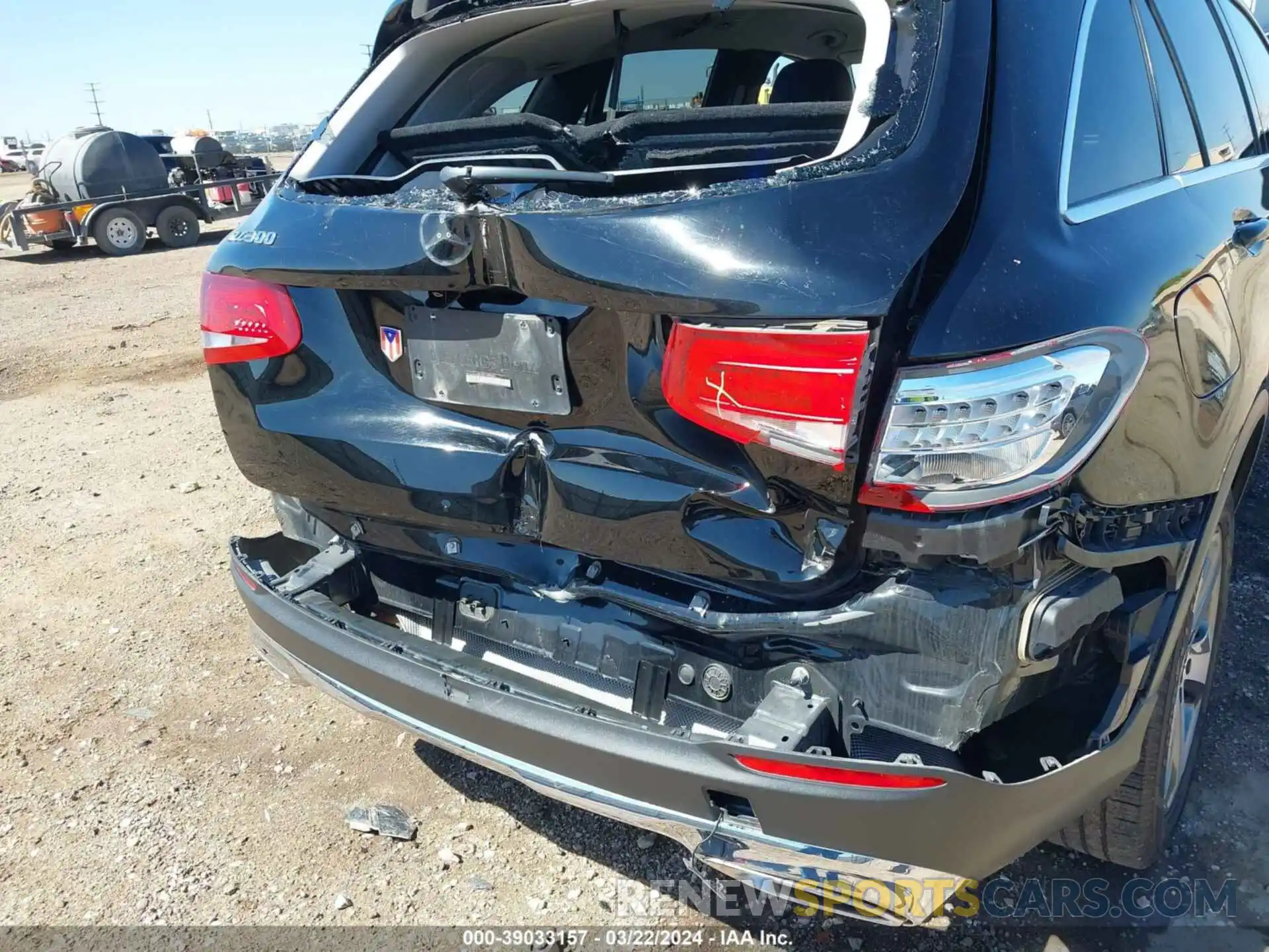 6 Photograph of a damaged car WDC0G4JB1KV149665 MERCEDES-BENZ GLC 300 2019