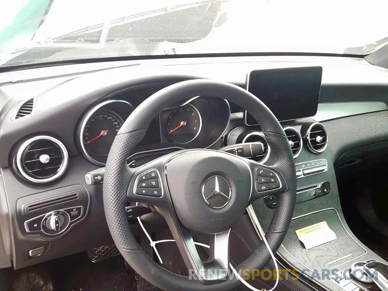 9 Фотография поврежденного автомобиля WDC0G4JB1KV154834 MERCEDES-BENZ GLC 300 2019