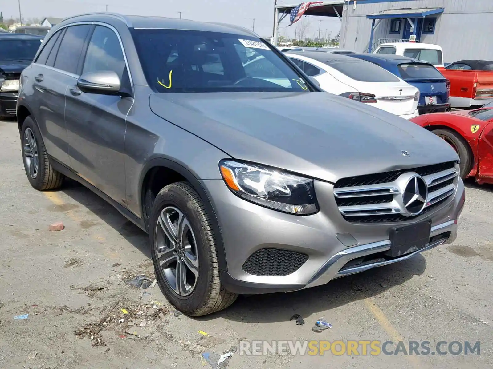 1 Photograph of a damaged car WDC0G4JB2KV120594 MERCEDES-BENZ GLC 300 2019