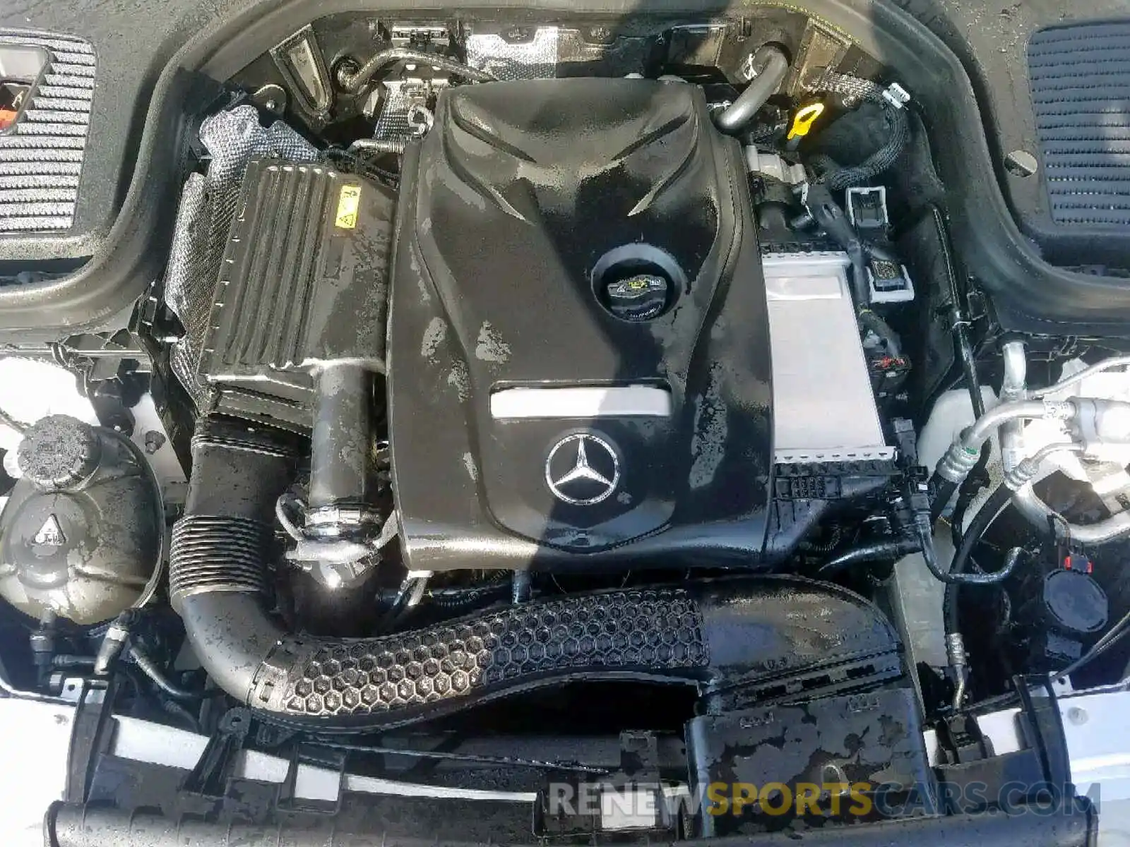 7 Photograph of a damaged car WDC0G4JB2KV132664 MERCEDES-BENZ GLC 300 2019