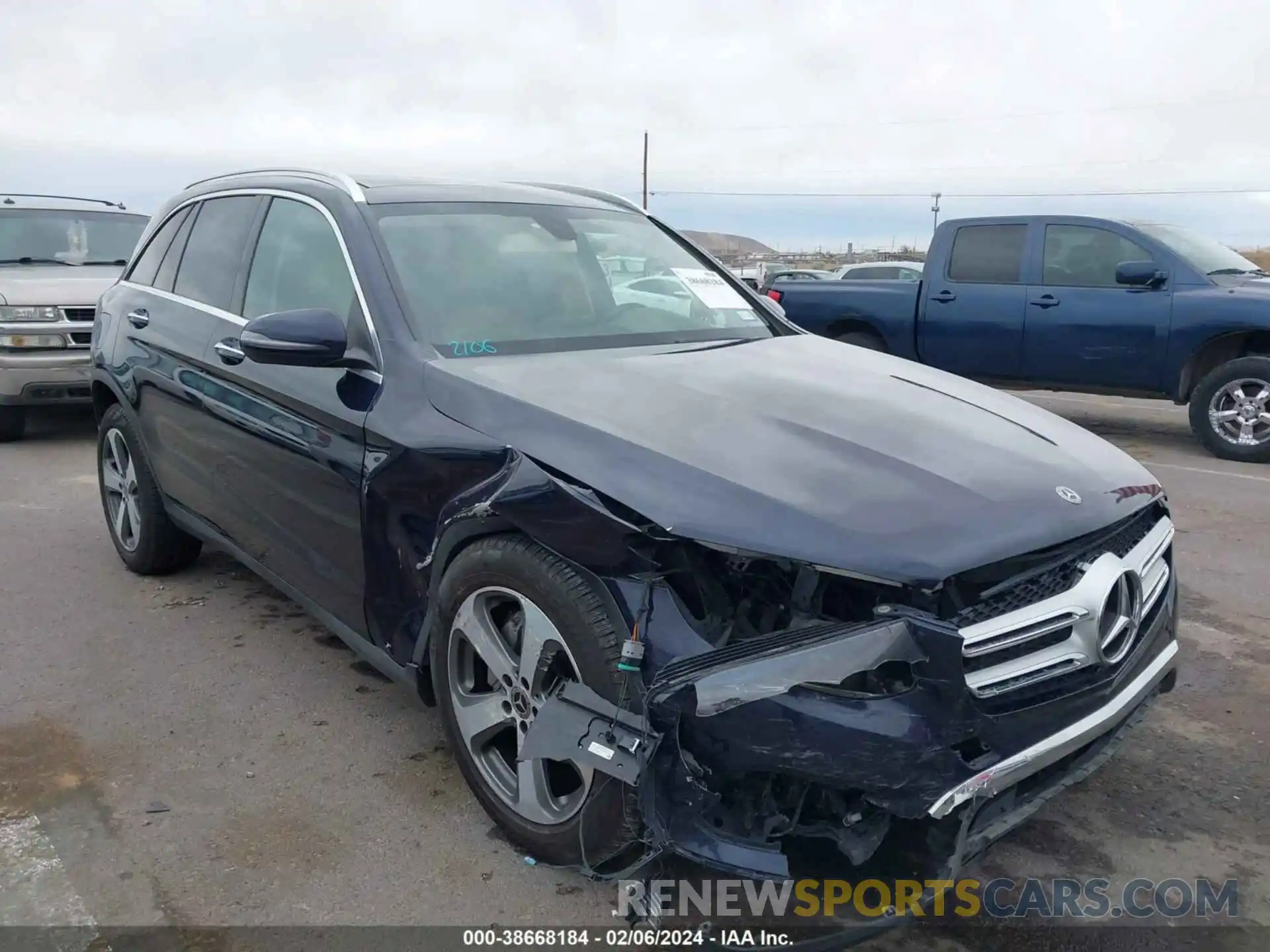 6 Photograph of a damaged car WDC0G4JB2KV138691 MERCEDES-BENZ GLC 300 2019