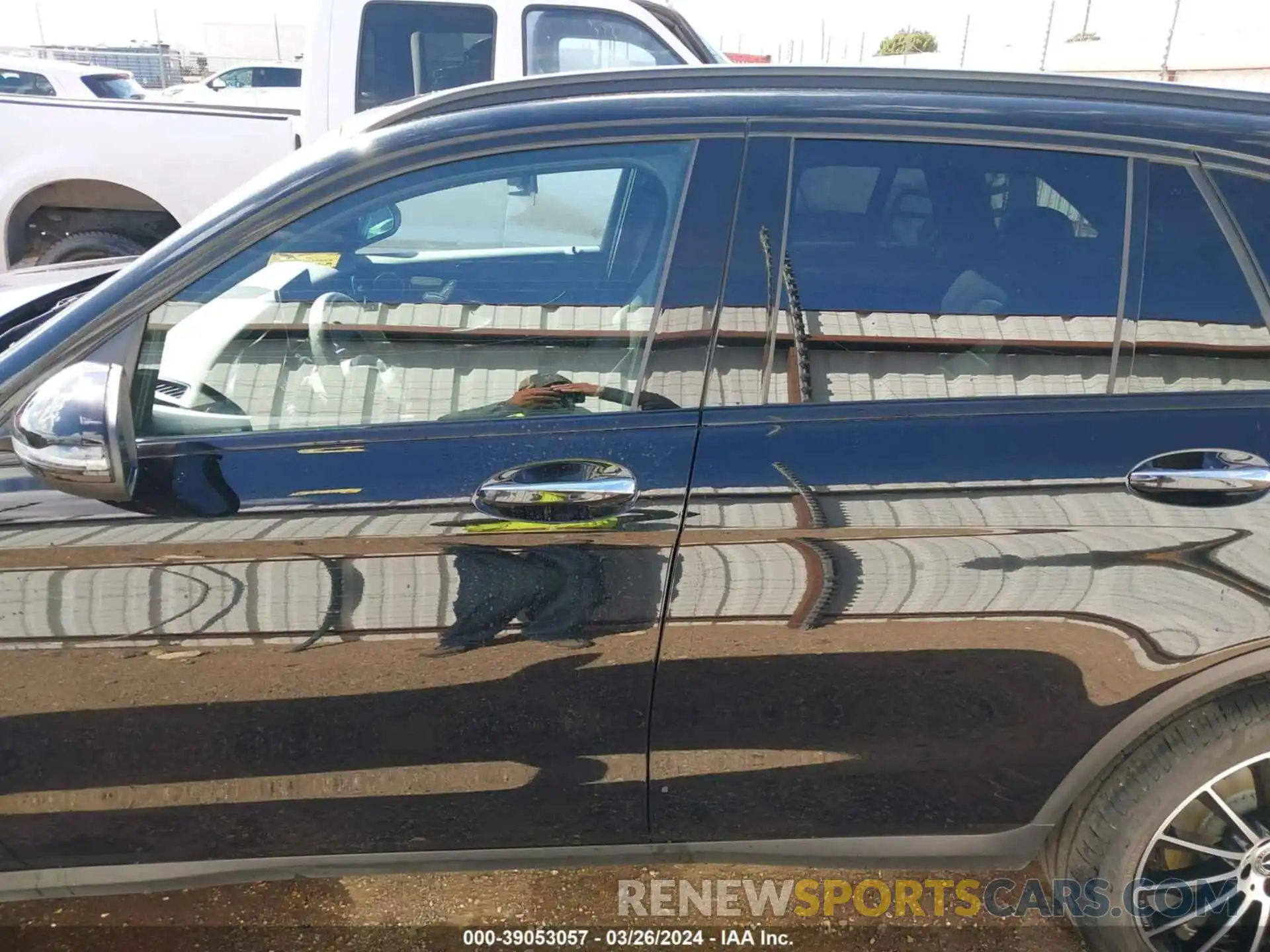 14 Photograph of a damaged car WDC0G4JB3KV144211 MERCEDES-BENZ GLC 300 2019