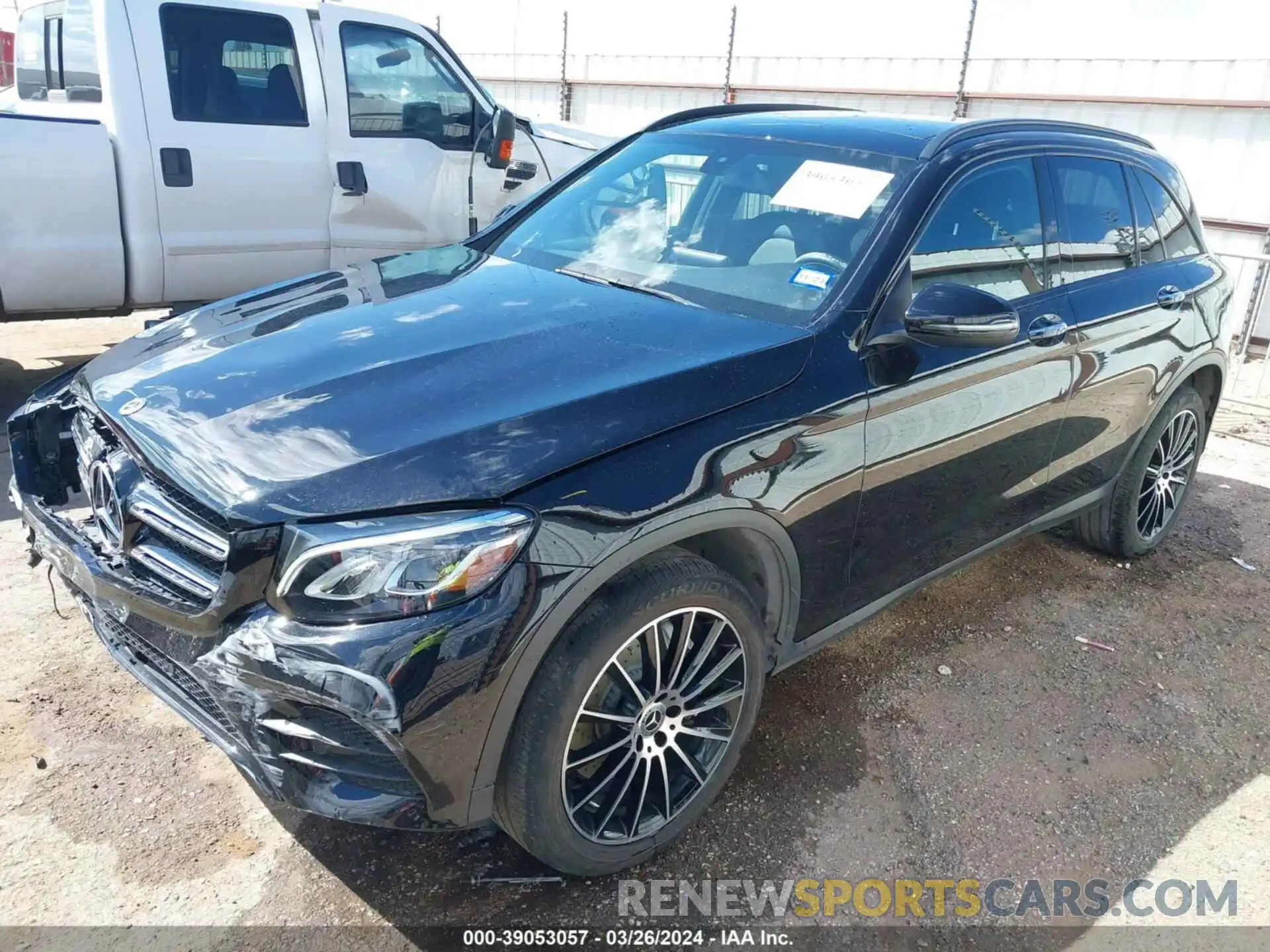 2 Photograph of a damaged car WDC0G4JB3KV144211 MERCEDES-BENZ GLC 300 2019