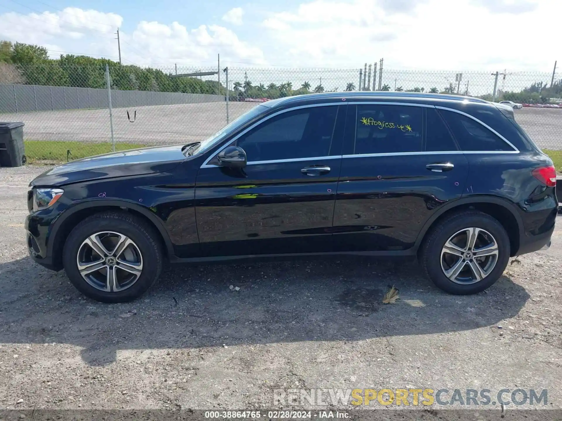 14 Photograph of a damaged car WDC0G4JB4K1005597 MERCEDES-BENZ GLC 300 2019