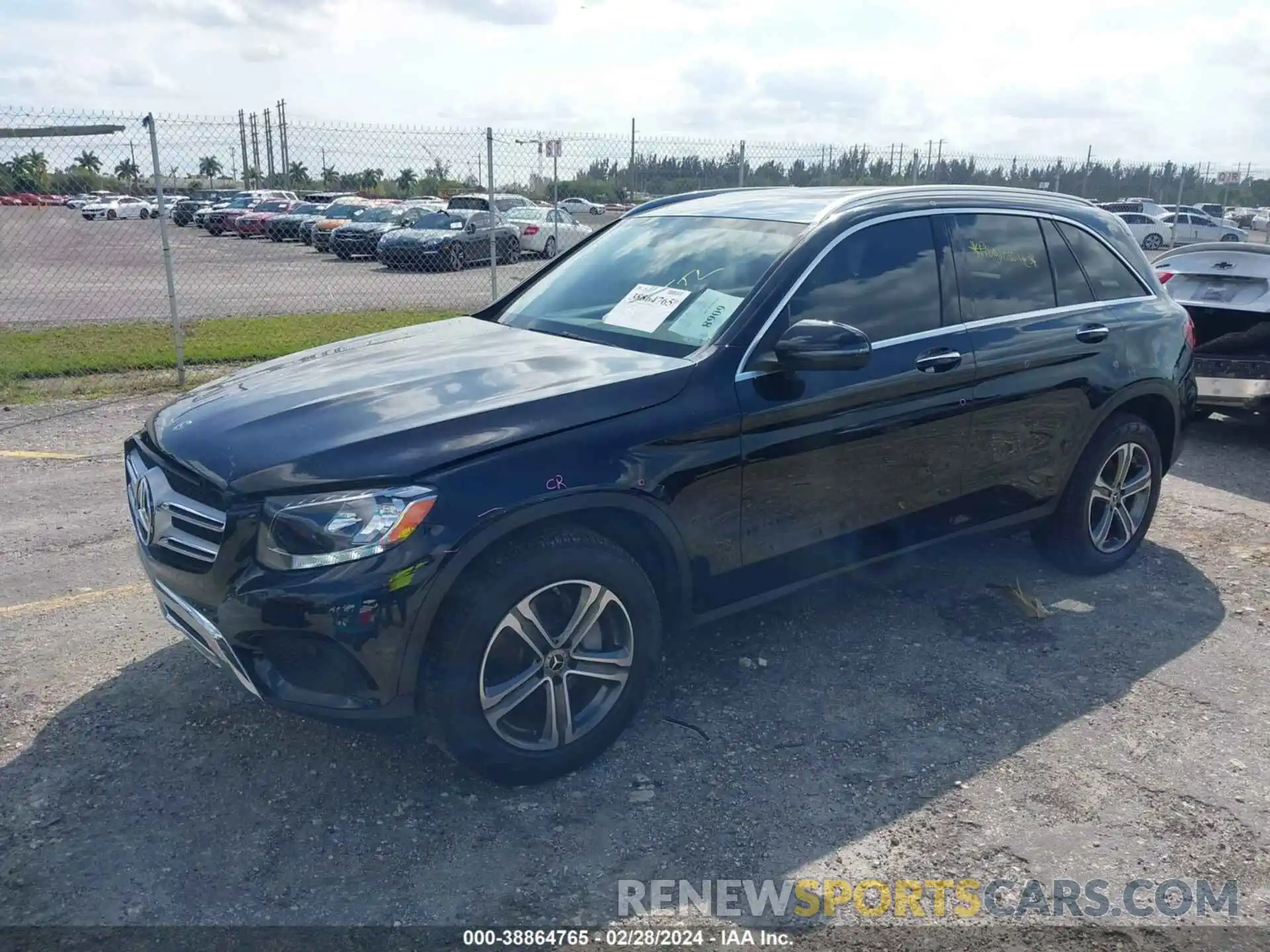 2 Photograph of a damaged car WDC0G4JB4K1005597 MERCEDES-BENZ GLC 300 2019