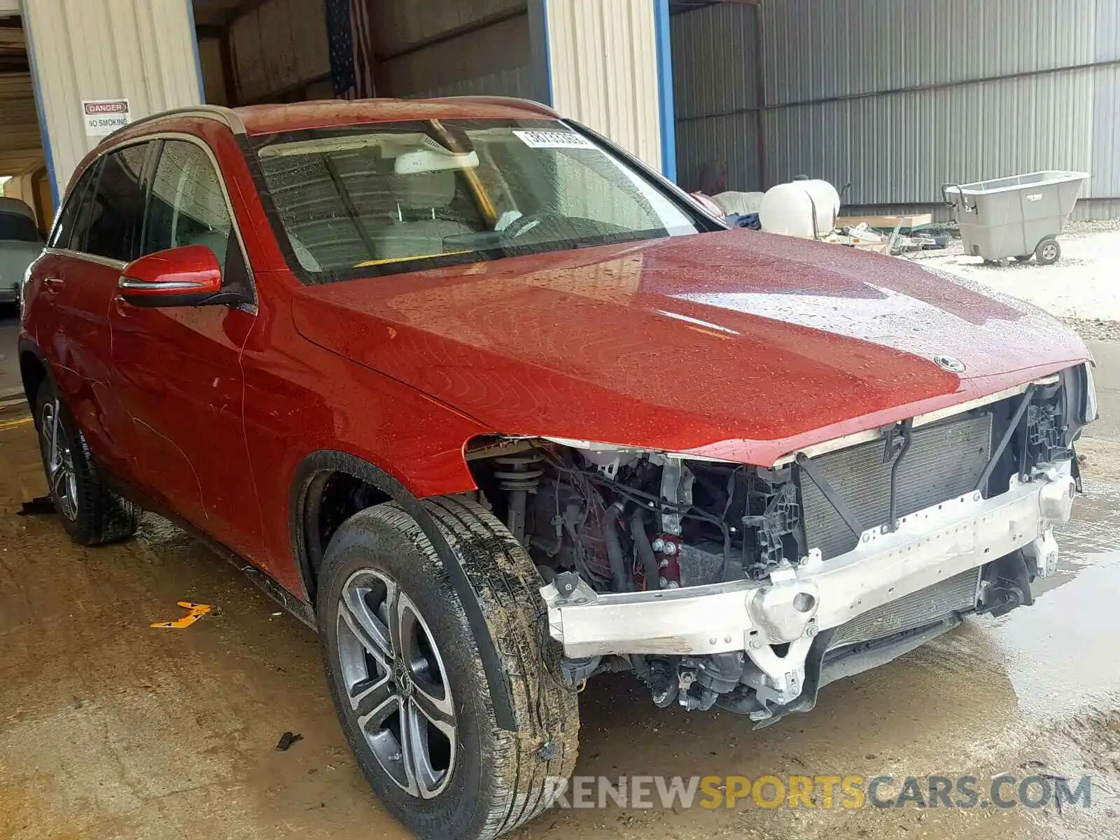 1 Photograph of a damaged car WDC0G4JB5KF497401 MERCEDES-BENZ GLC 300 2019