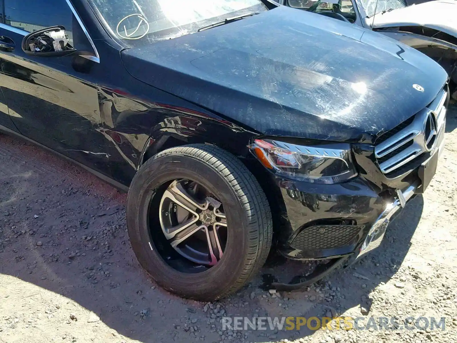 9 Photograph of a damaged car WDC0G4JB5KF598986 MERCEDES-BENZ GLC 300 2019