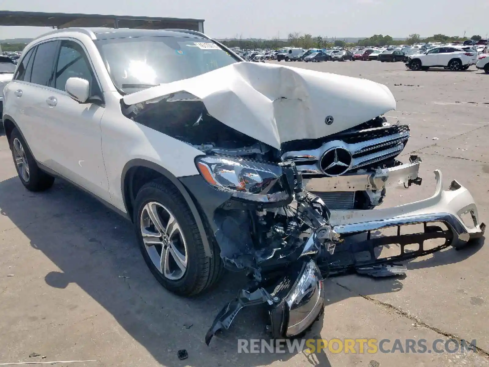 1 Photograph of a damaged car WDC0G4JB5KV149569 MERCEDES-BENZ GLC 300 2019