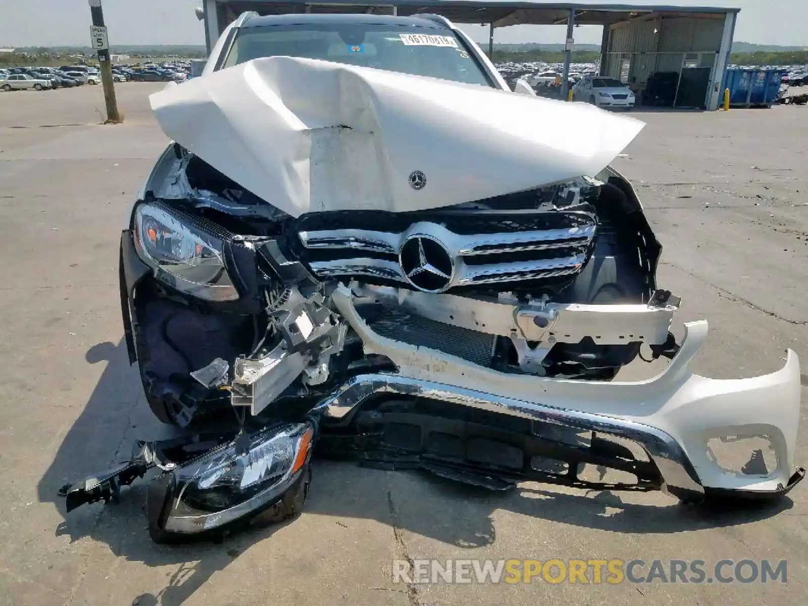 7 Photograph of a damaged car WDC0G4JB5KV149569 MERCEDES-BENZ GLC 300 2019