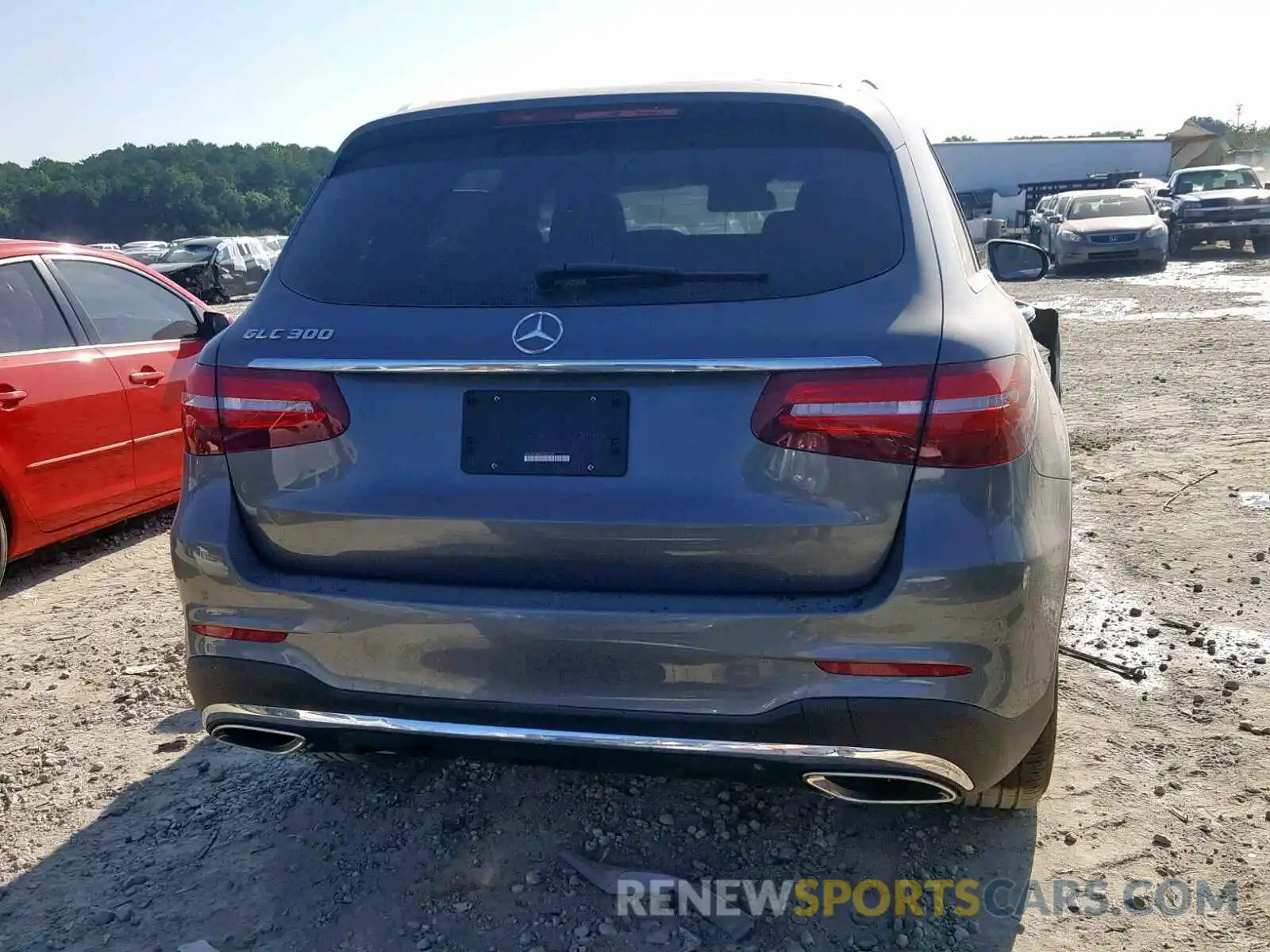 9 Photograph of a damaged car WDC0G4JB6K1002135 MERCEDES-BENZ GLC 300 2019