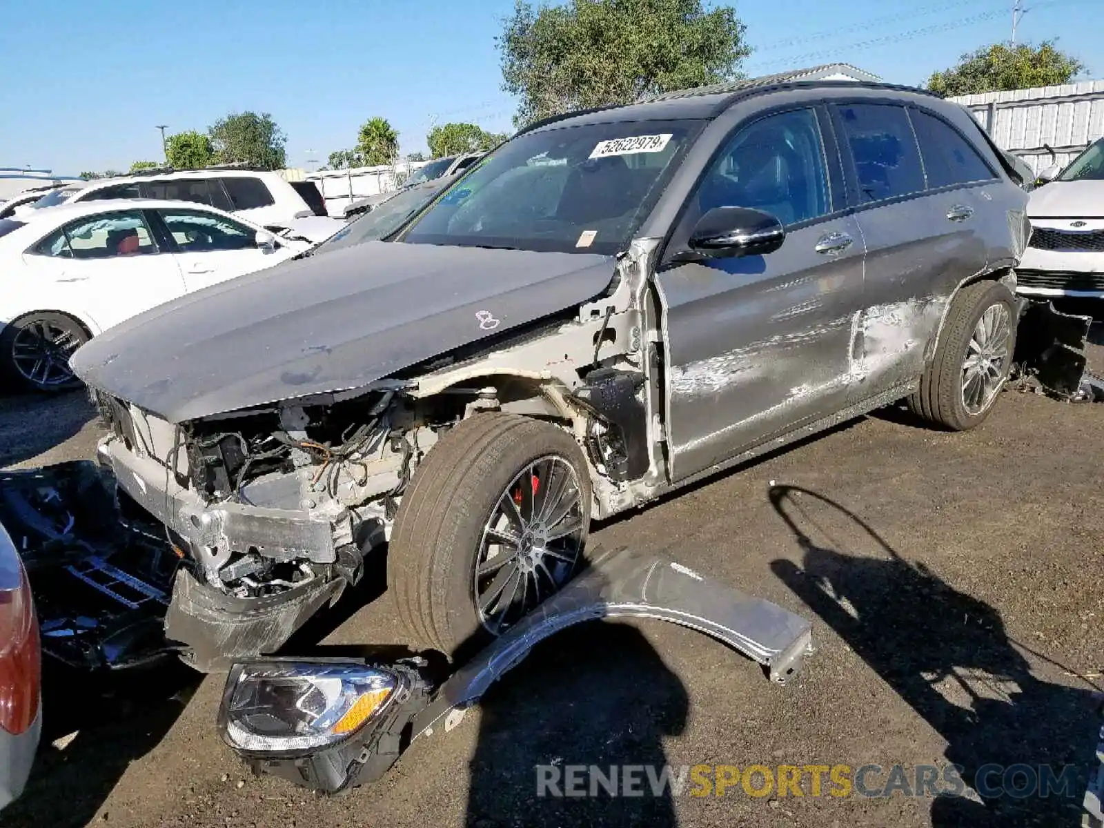 2 Photograph of a damaged car WDC0G4JB6KV123997 MERCEDES-BENZ GLC 300 2019